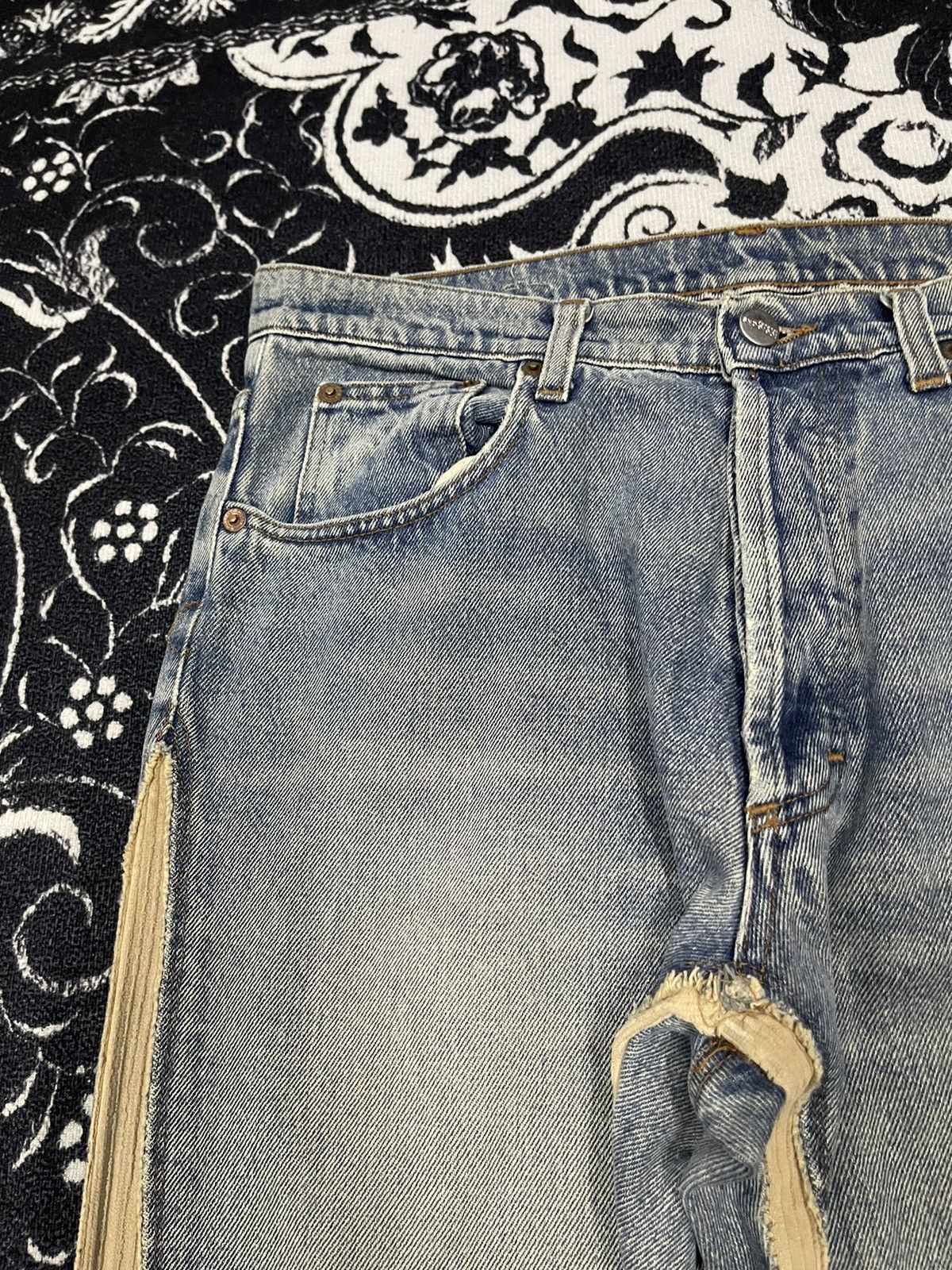 Iceberg 90s ICEBERG JEANS SIDE CORDUROY DESIGN RARE Size US 31 - 10 Thumbnail