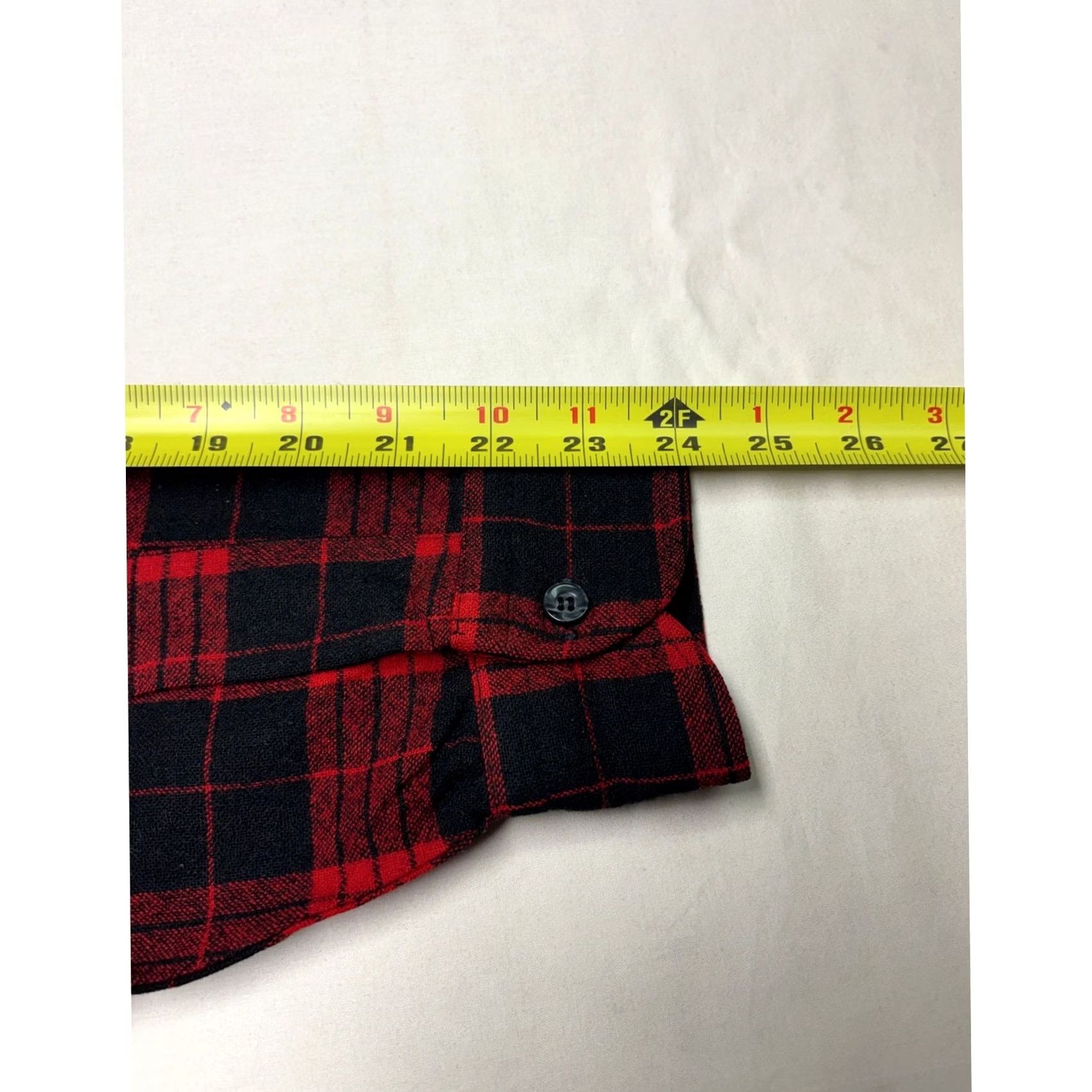 Pendleton VINTAGE Pendleton Board Shirt Mens XL Red Black Buffalo Plaid Wool Flannel Button-Up - USA Made Size US XL / EU 56 / 4 - 8 Thumbnail