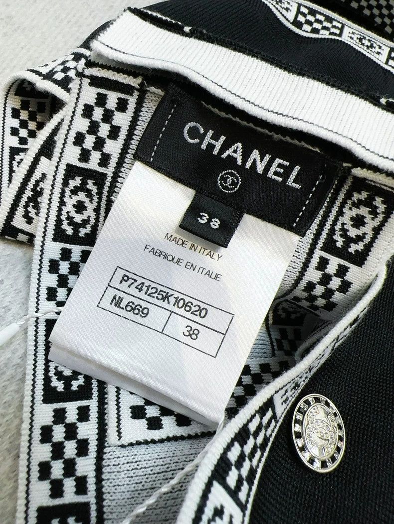 Chanel Chanel 23c early spring chessboard logo suspender Size XS / US 0-2 / IT 36-38 - 5 Thumbnail