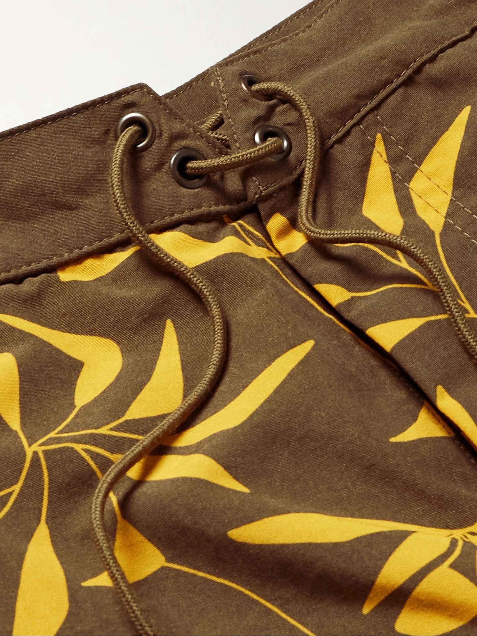 Saint Laurent Paris o1s1wg110425 734504 Sunset Print Swim Shorts in Brown/Yellow Size US 32 / EU 48 - 4 Thumbnail