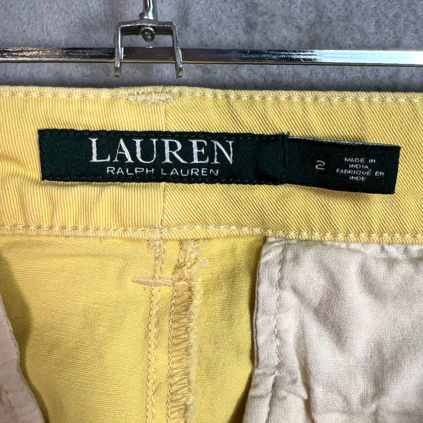 Ralph Lauren Lauren Ralph Lauren Womens Shorts Yellow Twill 2 Casual Walking Chino Inseam 9 in Adult Womens 2 Yellow Twill Shorts with Star & Chevron Patch Size 26" / US 2 / IT 38 - 3 Thumbnail