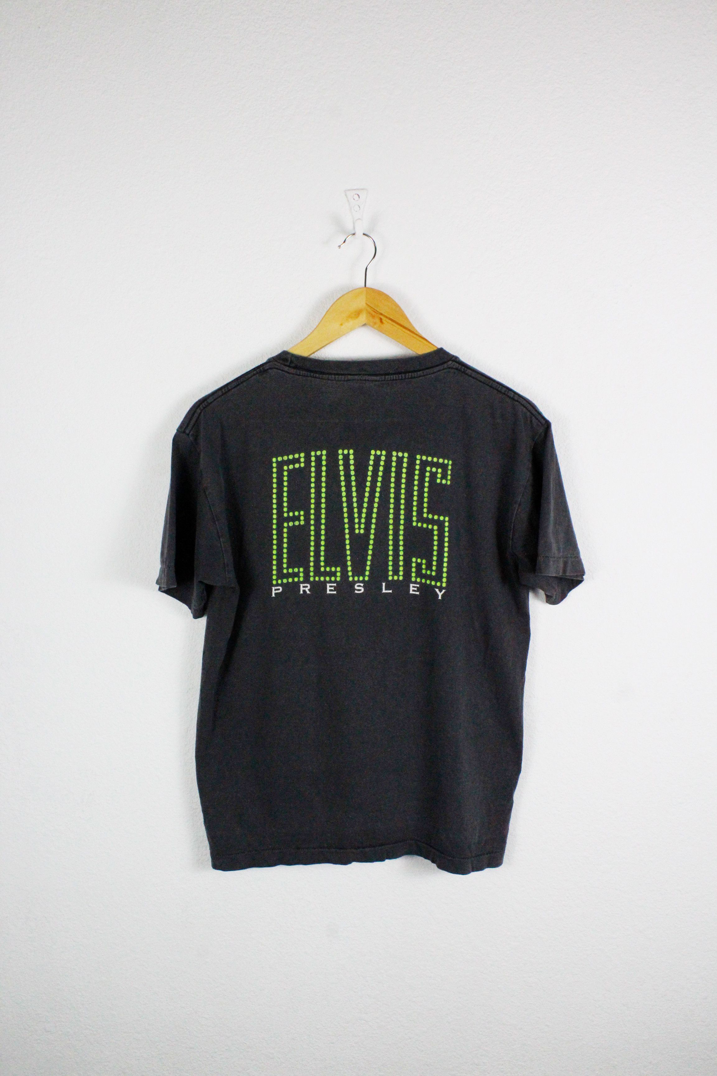 Band Tees × Vintage Vintage Elvis Presley Graphic Fade Single Stitch Tee T-shirt Size US M / EU 48-50 / 2 - 5 Thumbnail