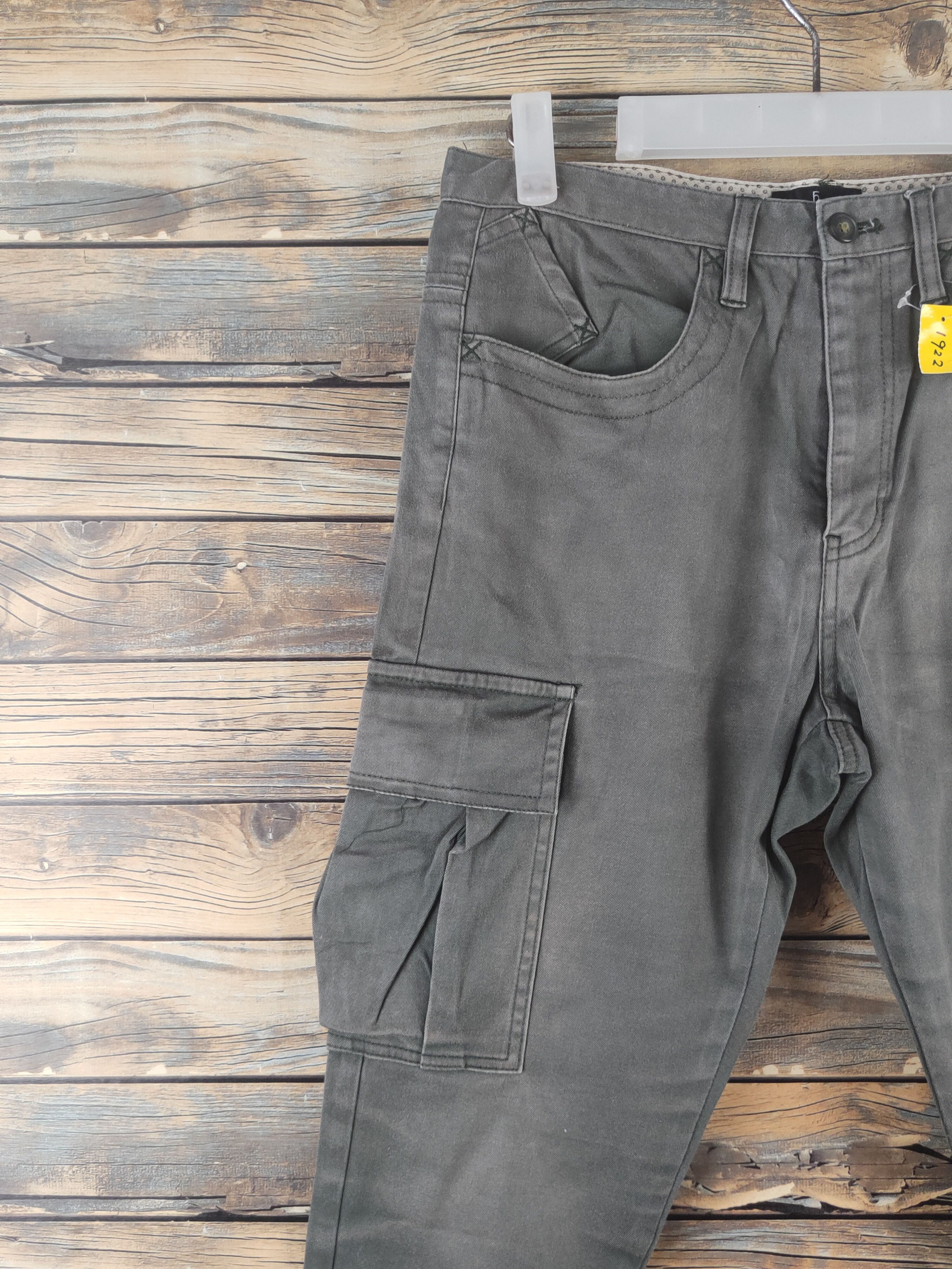 Japanese Brand DL Japanese Brand Olive Faded Multipocket Cargo Pants #1922 Size US 29 - 3 Thumbnail