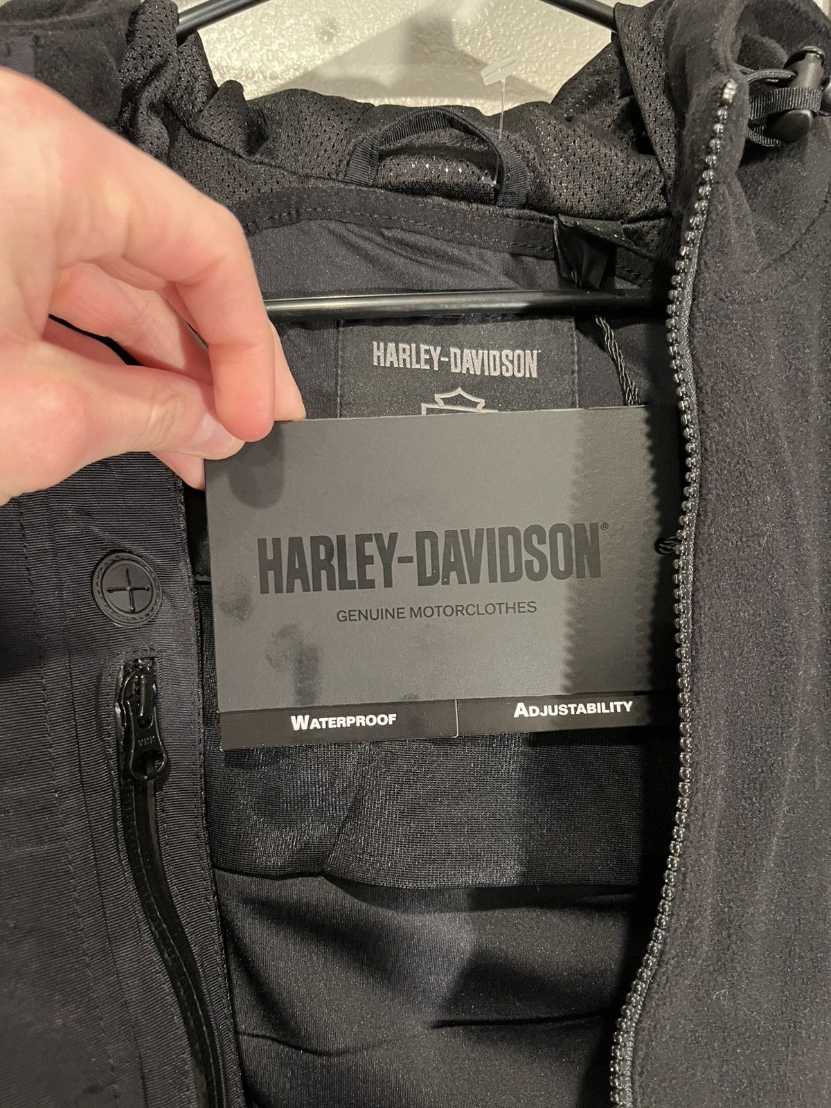 Harley Davidson Waterproof Adjustable Heavy Jacket with Reflective Decal Size US XL / EU 56 / 4 - 6 Thumbnail