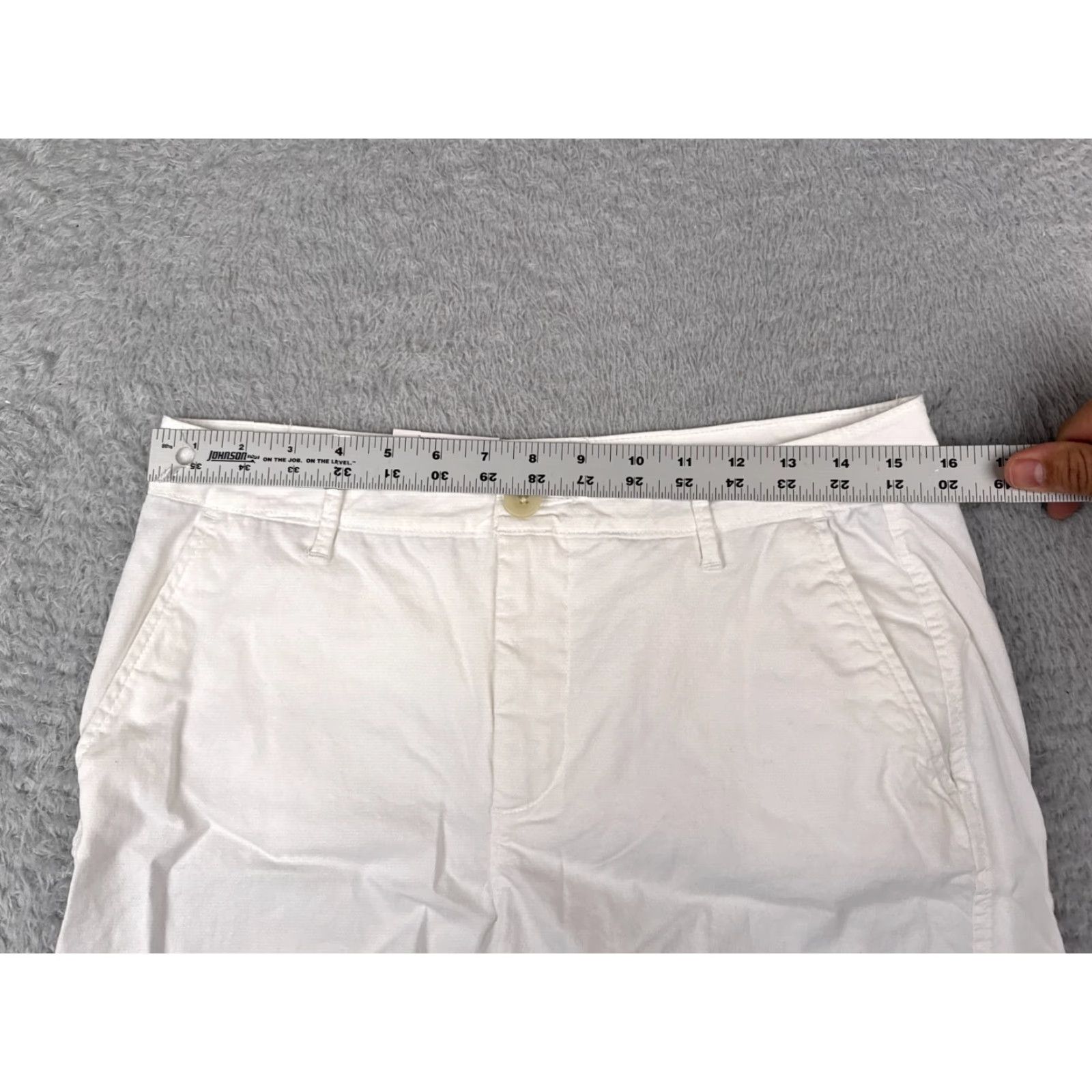 Croft & Barrow Croft Barrow Shorts Womens 8 White Flat Front Chino Cotton Blend Casual 32x5.5 Size 30" / US 8 / IT 44 - 4 Thumbnail