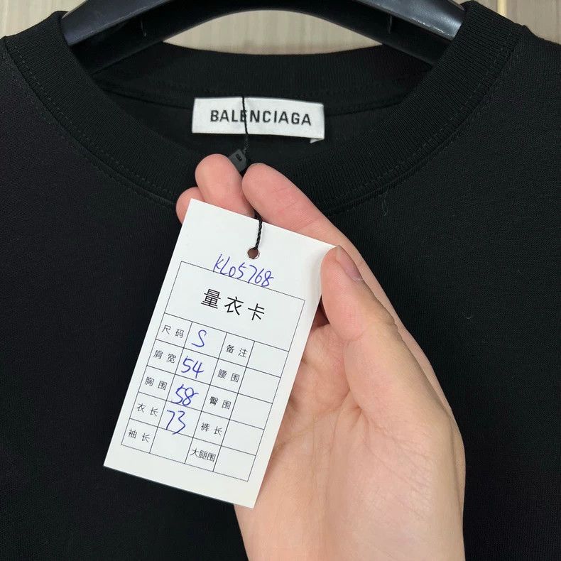 Balenciaga Balenciaga Black cola print short sleeves 2502-Nextarrow Size US S / EU 44-46 / 1 - 6 Thumbnail