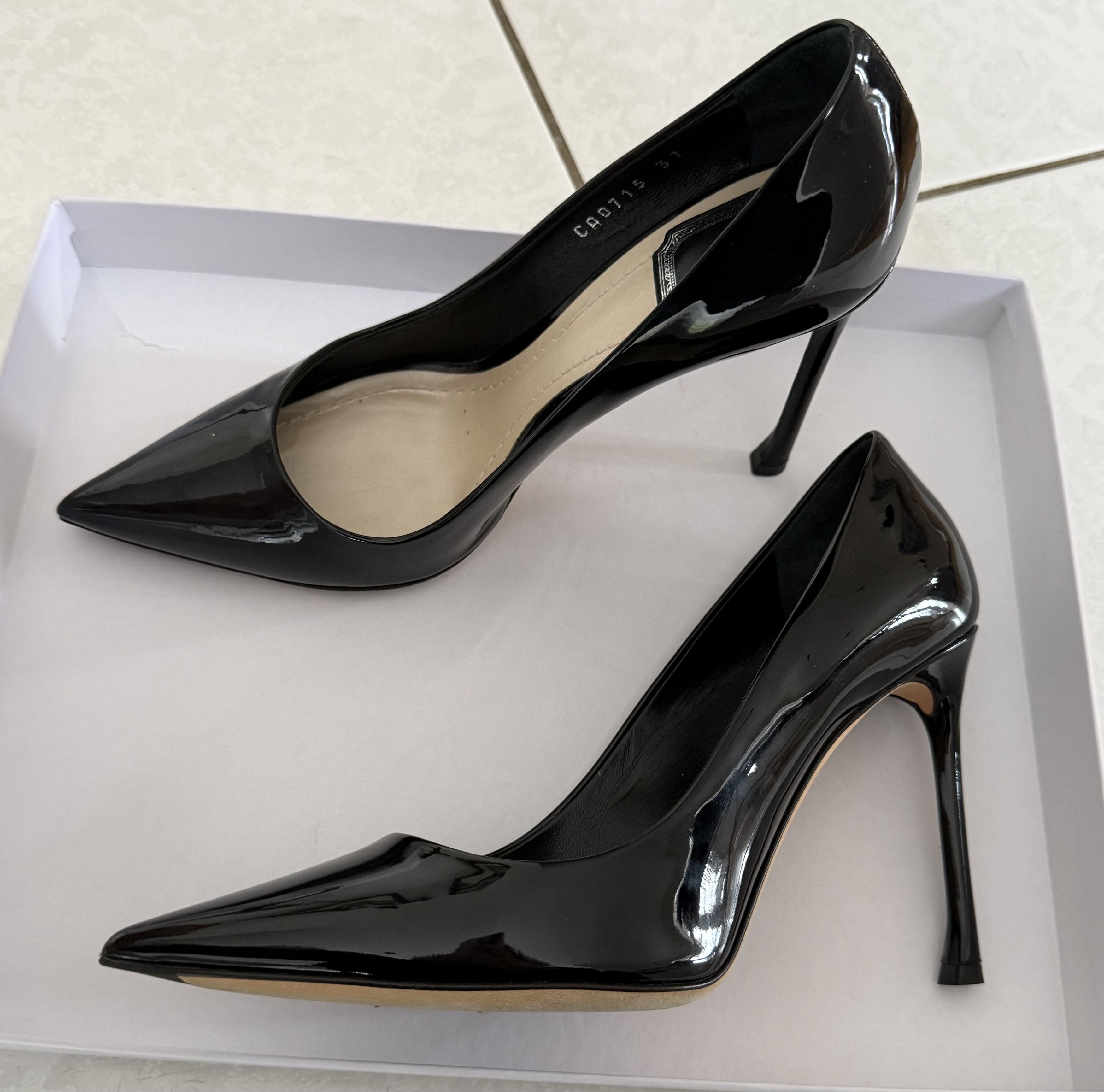 Dior Christian Dior Black Patent Leather Pointed-Toe Pumps 37(IT) Size US 7 / IT 37 - 3 Thumbnail
