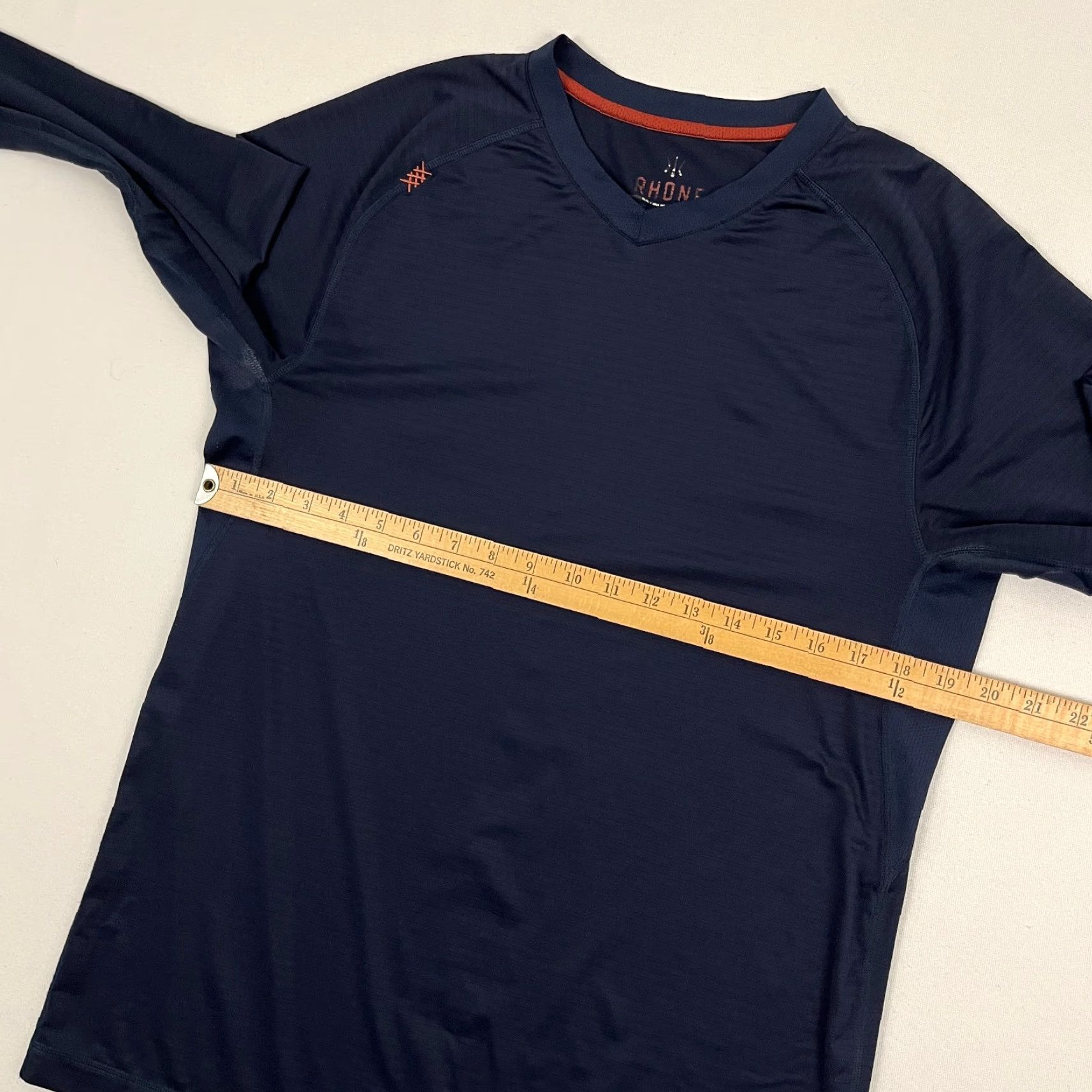 Rhone Rhone Shirt Mens M Navy Blue Active Workout Gym Run Training Long Sleeve V-Neck Size US M / EU 48-50 / 2 - 7 Thumbnail