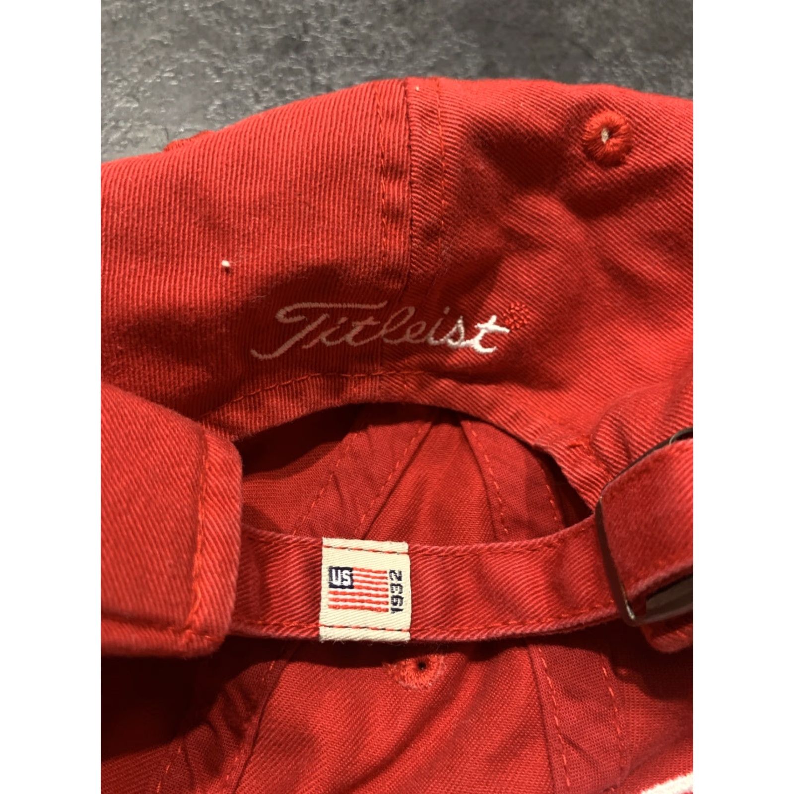 Titleist VINTAGE Titleist Golf Hat Adjustable Red and White Solid USA Mens Size ONE SIZE - 4 Thumbnail