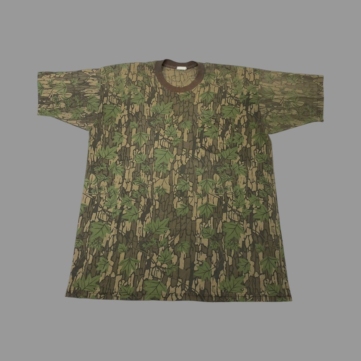 Vintage Vintage 90s single stitch camo t shirt Size US XL / EU 56 / 4 - 1 Thumbnail