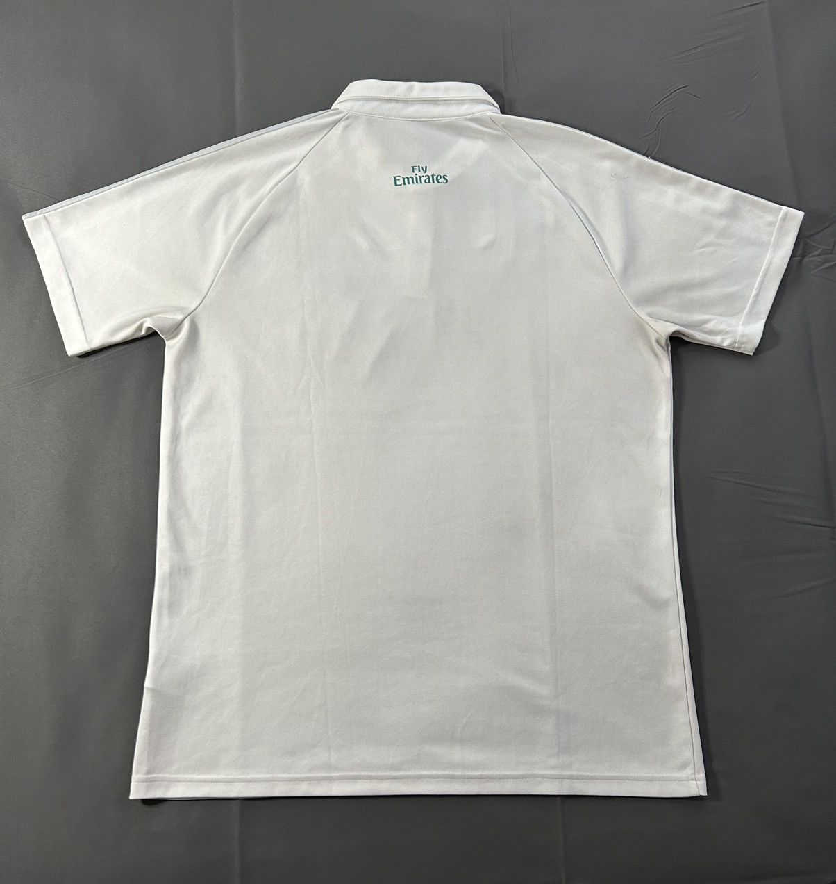 Adidas Adidas Real Madrid 2017/18 Travel Polo Size US L / EU 52-54 / 3 - 7 Thumbnail