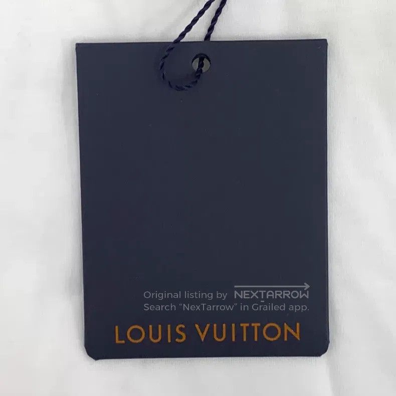 Louis Vuitton Louis Vuitton White watch badge embroidered cotton crew ne Size US M / EU 48-50 / 2 - 8 Thumbnail
