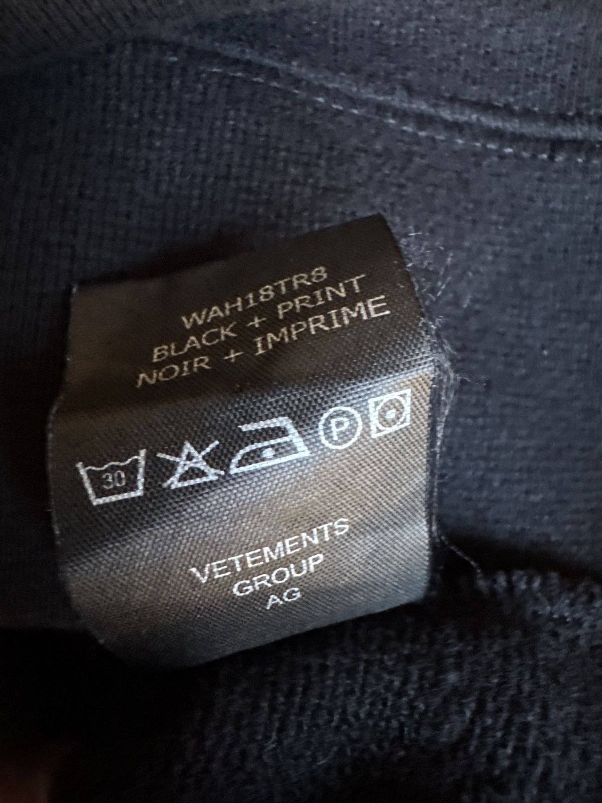 Vetements Vetements misplaced skull hoodie Size US M / EU 48-50 / 2 - 6 Thumbnail