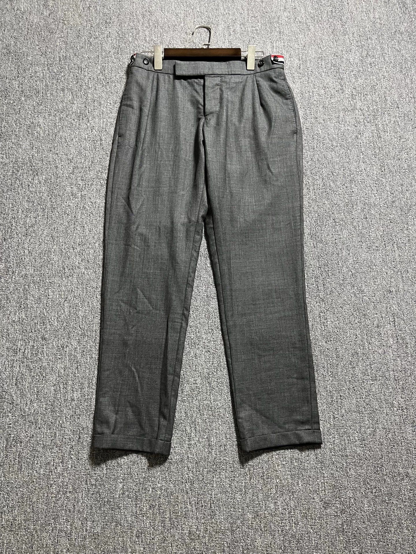 Thom Browne Thom Browne Men's Gray 100% Wool Straight Cuffed Pants 3 Size US 34 / EU 50 - 1 Thumbnail