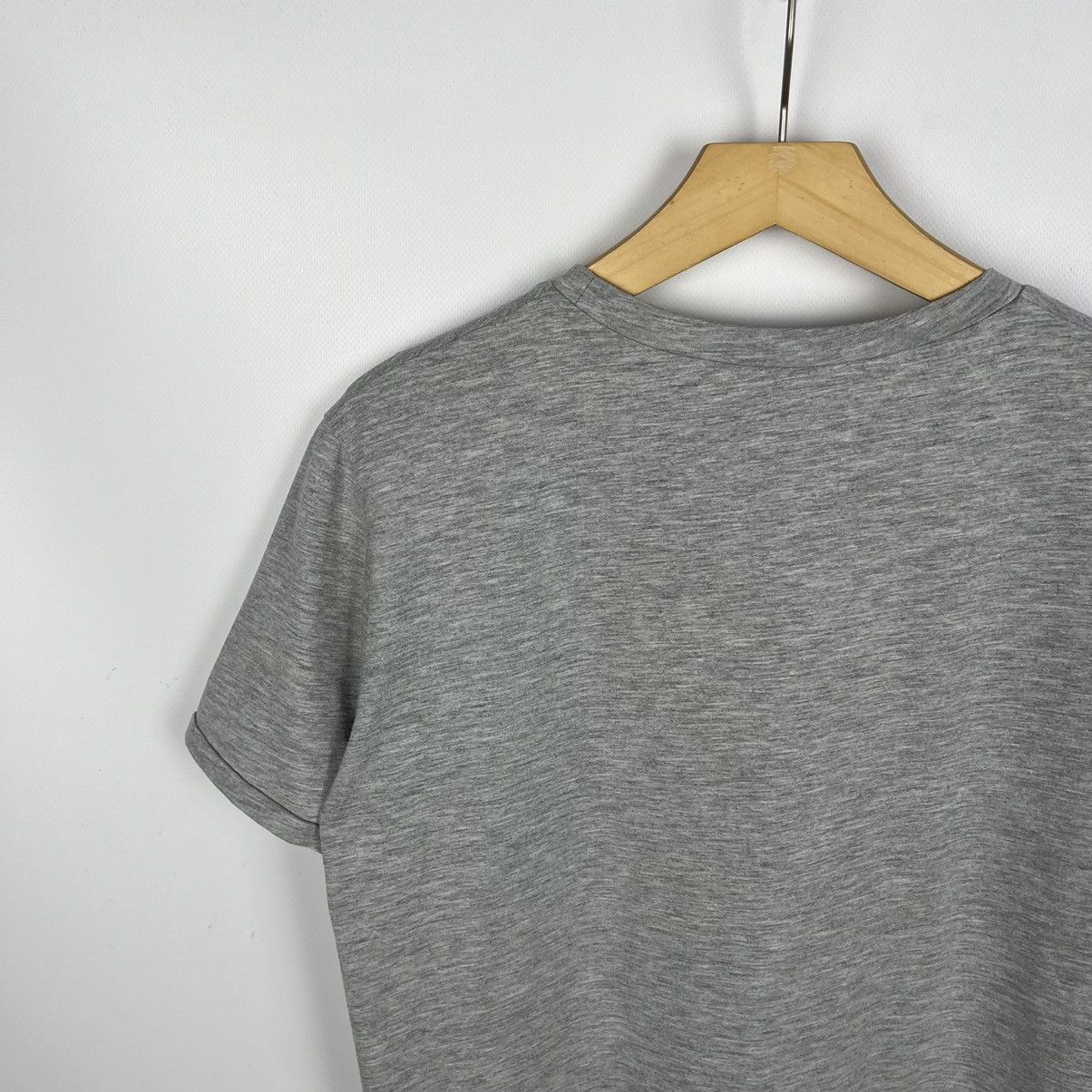 Vivienne Westwood Vivienne Westwood y2k orb logo tee Size US L / EU 52-54 / 3 - 21 Thumbnail