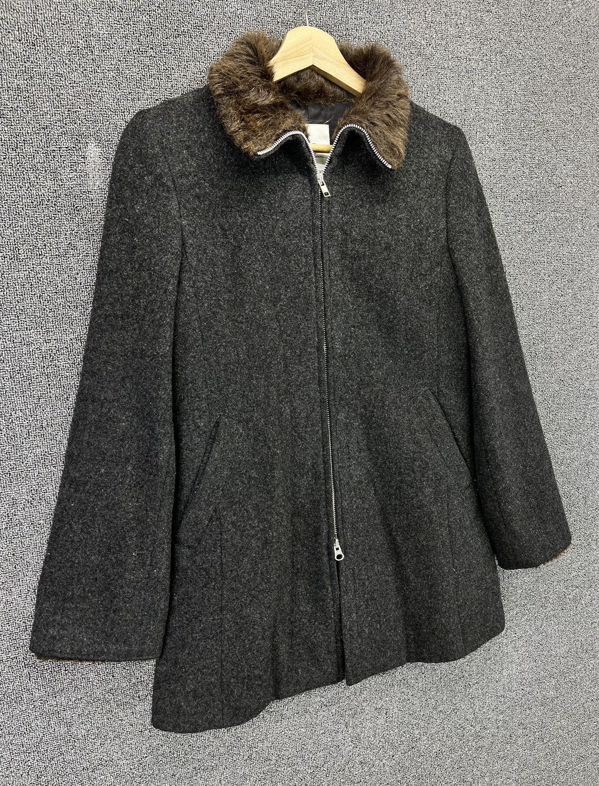 Issey Miyake Vintage Issey Miyake Sunao Kuwahara Fur Wool Jacket Size S / US 4 / IT 40 - 2 Thumbnail