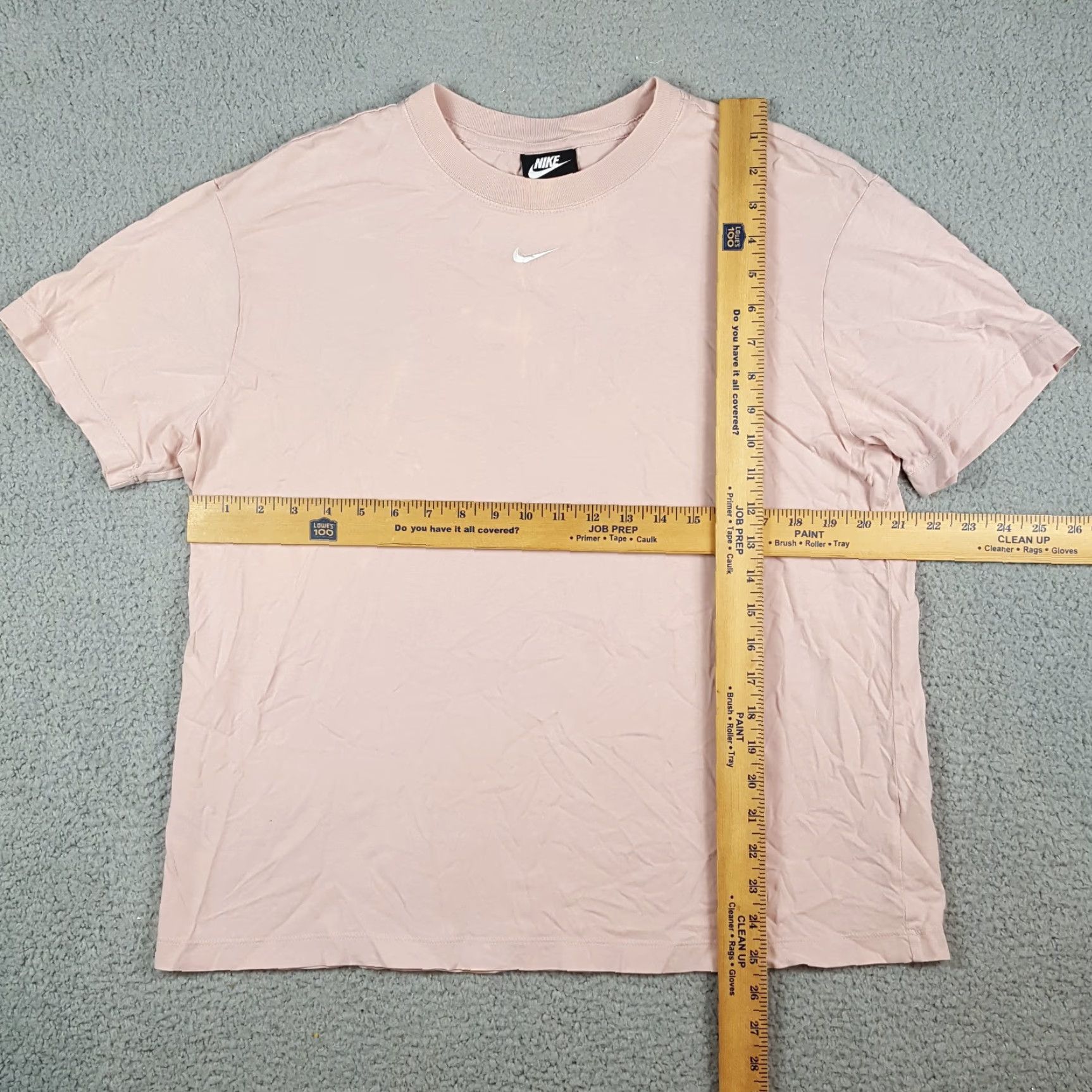 Nike VINTAGE Nike Center Swoosh Logo Pink Essential Tee Men's M Relaxed Retro T Shirt Size US M / EU 48-50 / 2 - 7 Thumbnail