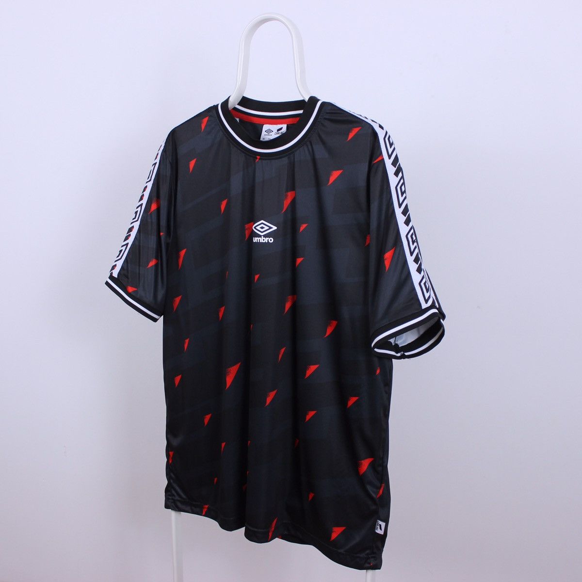 Umbro Umbro Carling Jersey Center Logo Lampas T-Shirt Size US XL / EU 56 / 4 - 2 Thumbnail