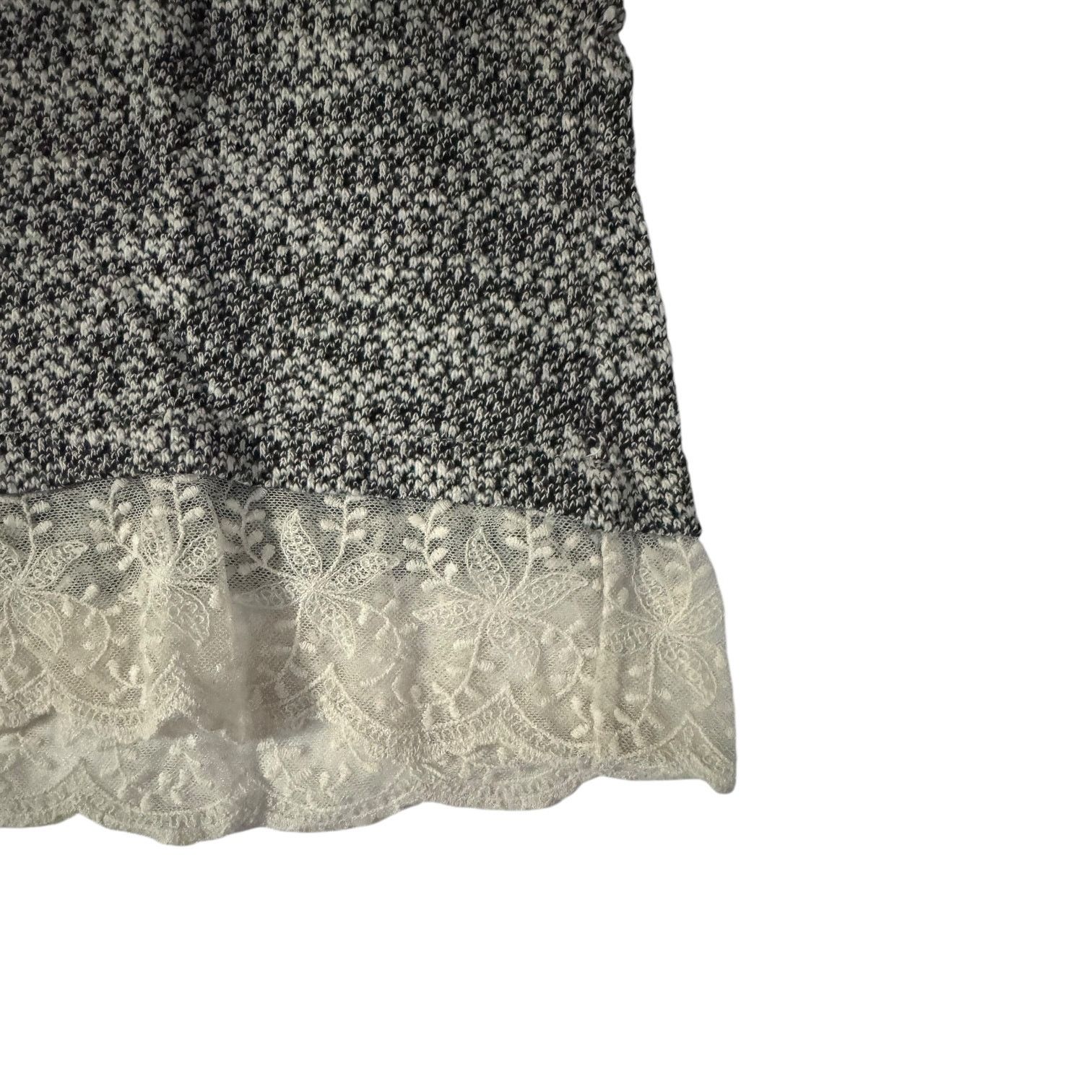Loft Ann Taylor LOFT Light Gray & White Sweater Lacy Trim – Small Size S / US 4 / IT 40 - 5 Thumbnail