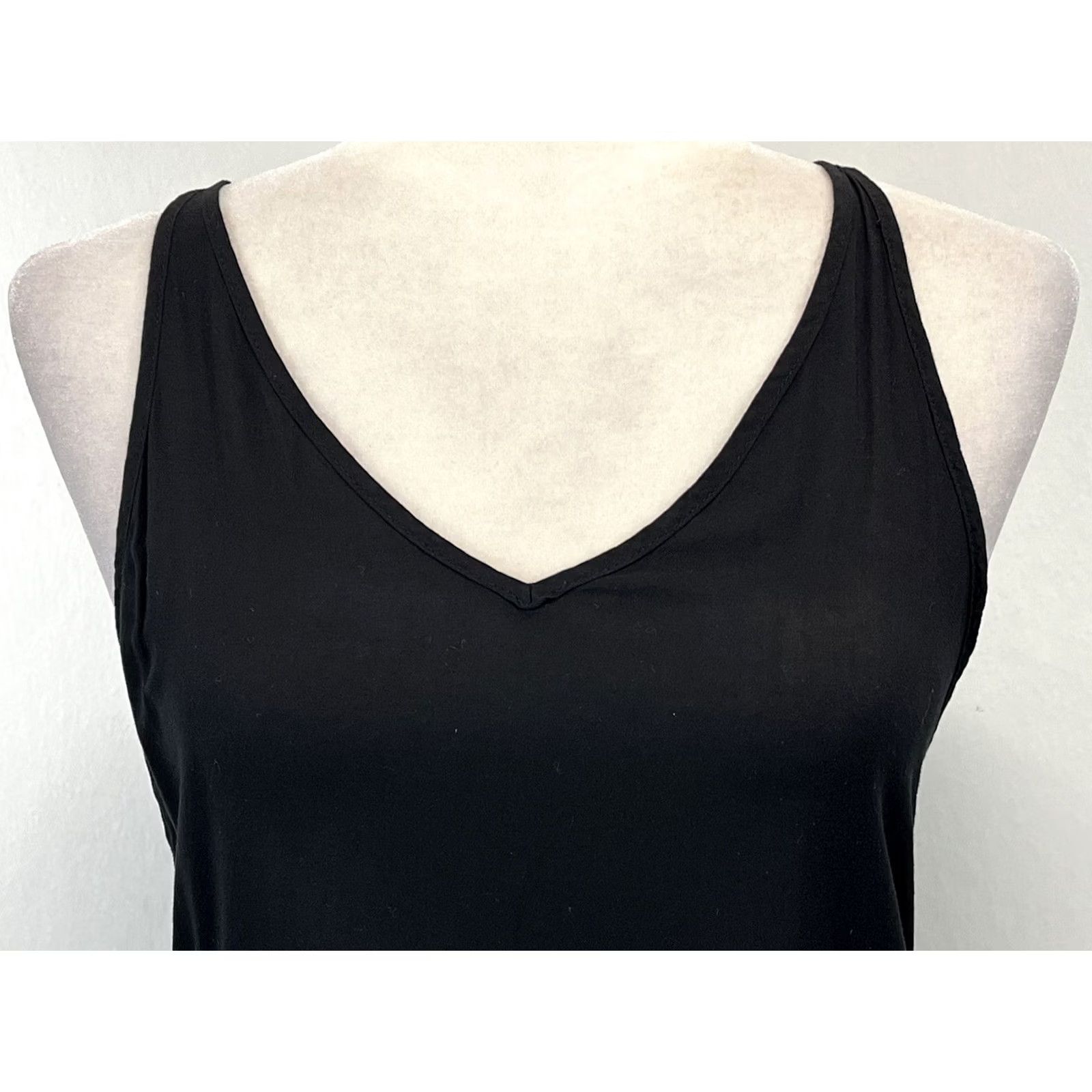 Free People Free People Intimately Yours Eyelash Lace Trim Dress Womens XS Black Sleeveless V-Neck Tie Bohemian Witchy Whimsigoth Festival Party/Cocktail Shirt? Size XS / US 0-2 / IT 36-38 - 5 Thumbnail