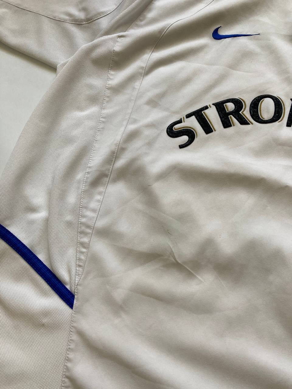 Nike Vintage Leeds United Home Jersey 2002 2003 Size US L / EU 52-54 / 3 - 4 Thumbnail