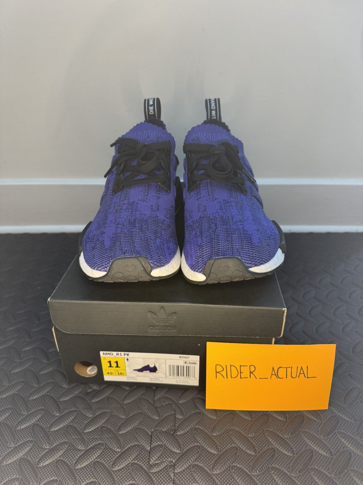Adidas Adidas NMD_R1 PK Size US 11 / EU 44 - 5 Thumbnail
