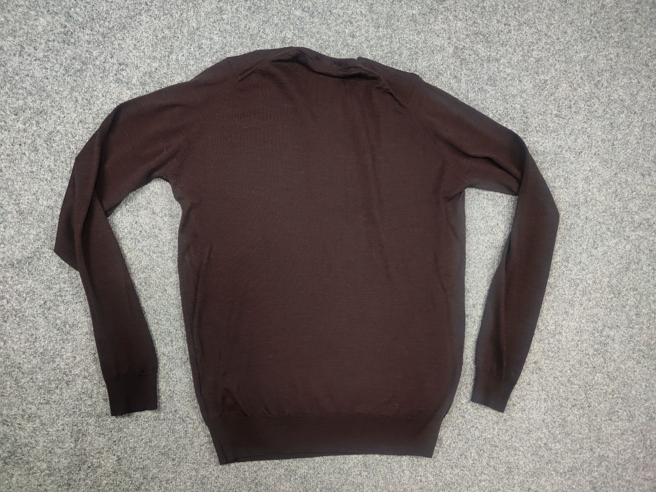 John Smedley John Smedley England Brown V neck wool sweater long sleeve Size US L / EU 52-54 / 3 - 9 Thumbnail