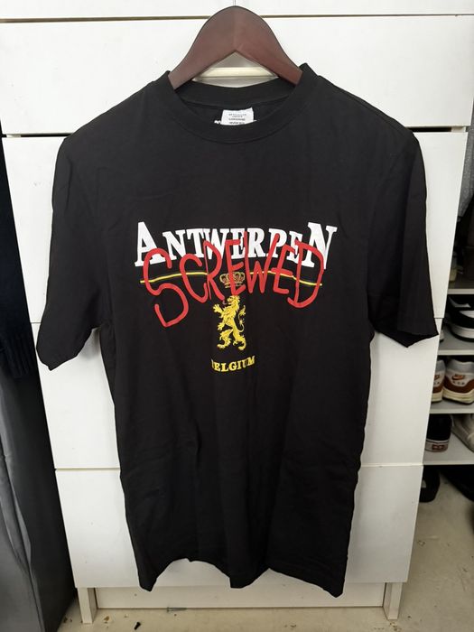 Vetements Vetements Antwerpen Screwed SS Tee Black | Grailed