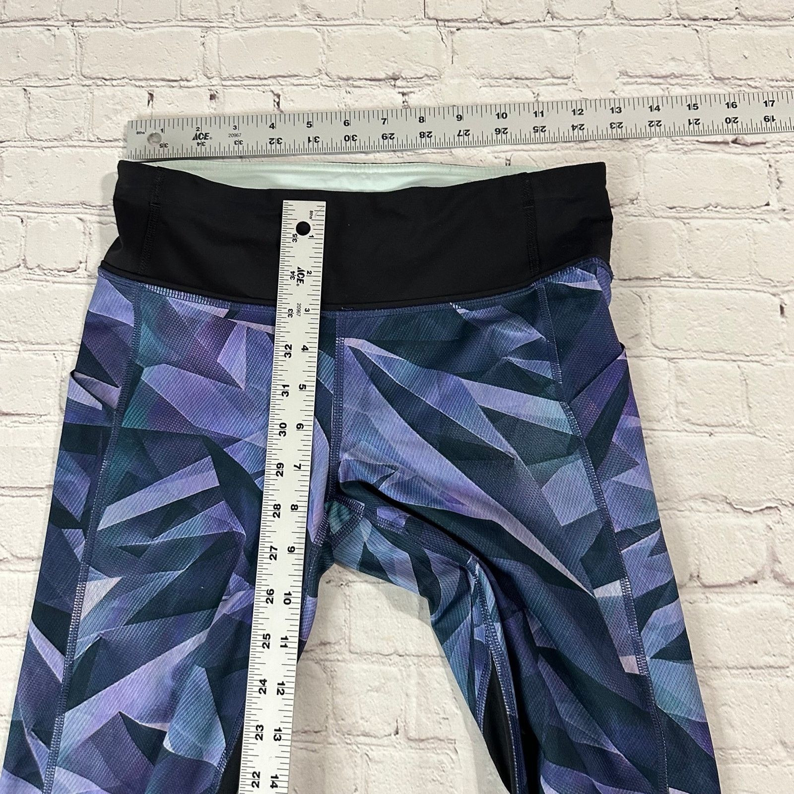 Lululemon lululemon leggings size 4 Size 27" / US 4 / IT 40 - 12 Thumbnail