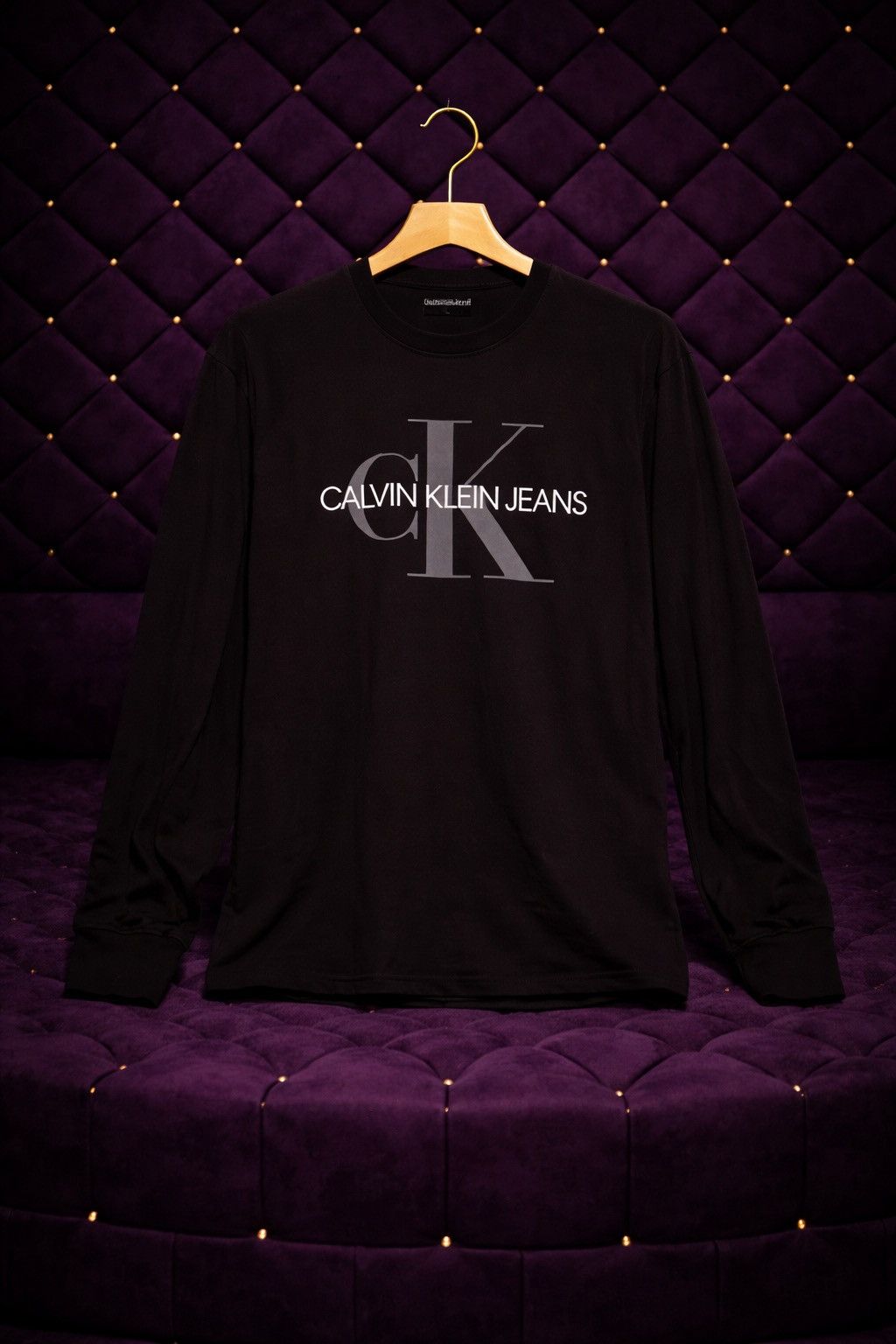 Calvin Klein CALVIN KLEIN JEANS CK LOGO S/S T SHIRT Size US L / EU 52-54 / 3 - 1 Thumbnail