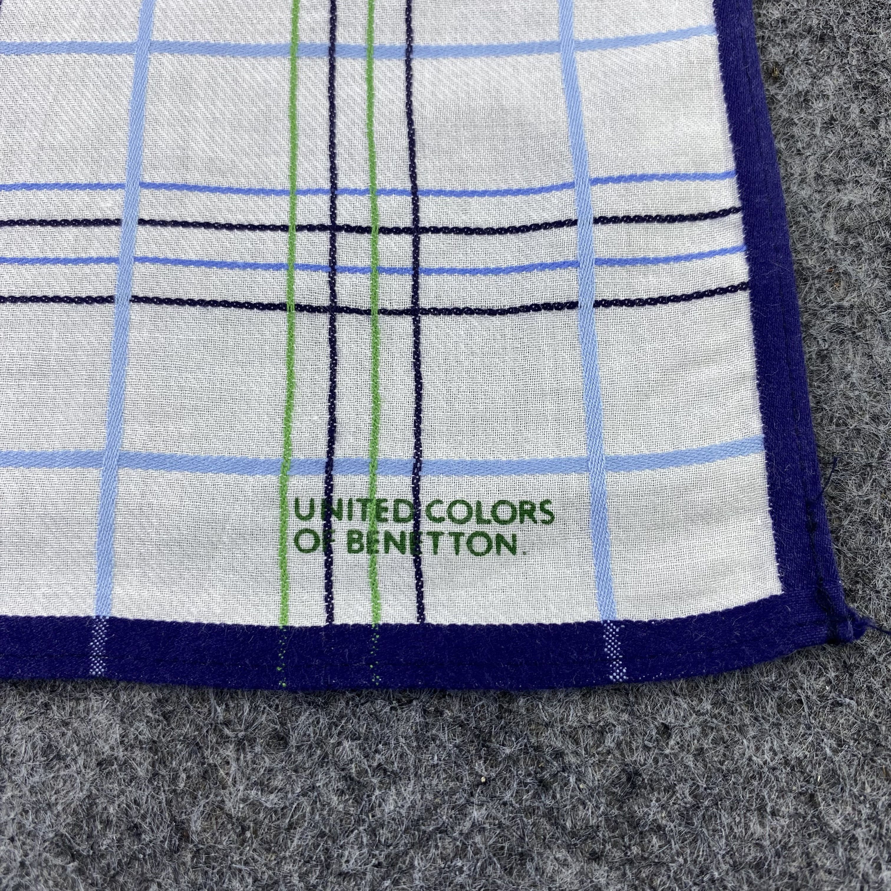 United Colors Of Benetton United Colors Handkerchief / Bandana / Neckerchief-B1534 Size ONE SIZE - 7 Thumbnail