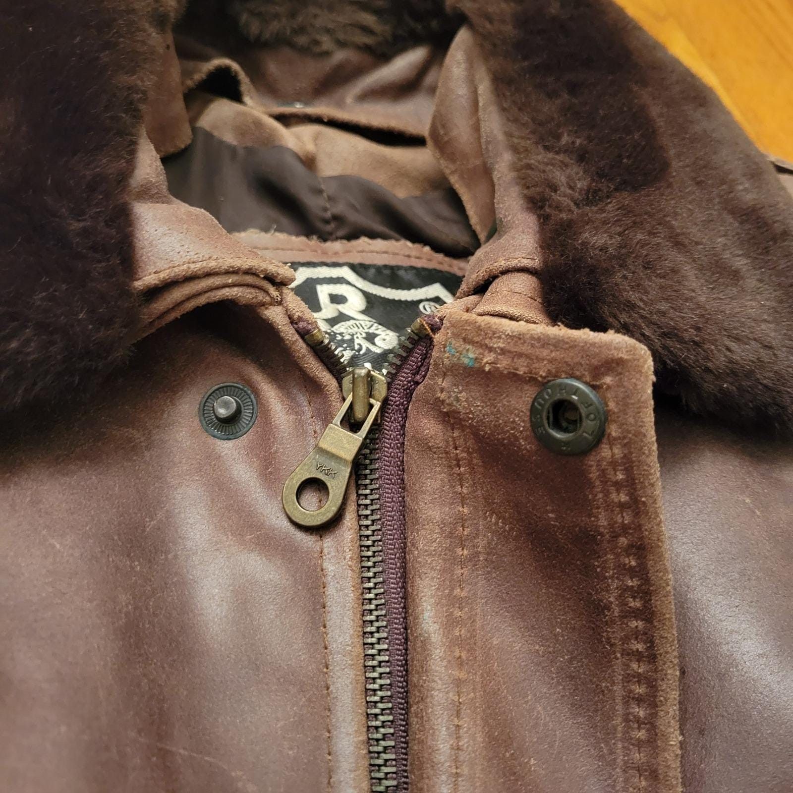 Vintage S Brown Leather Bomber Jacket Faux Fur Collar Aviator Flyboy Size US S / EU 44-46 / 1 - 12 Thumbnail