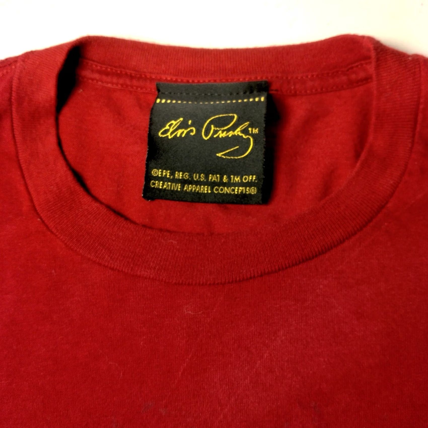 Vintage Elvis Presley Shirt M Red Love Me Tender Las Vegas Shake Rattle And Roll Mens T-Shirt Crew Neck Short Sleeve Cotton Knit Graphic 60s 70s Rock N Roll Size US M / EU 48-50 / 2 - 8 Thumbnail