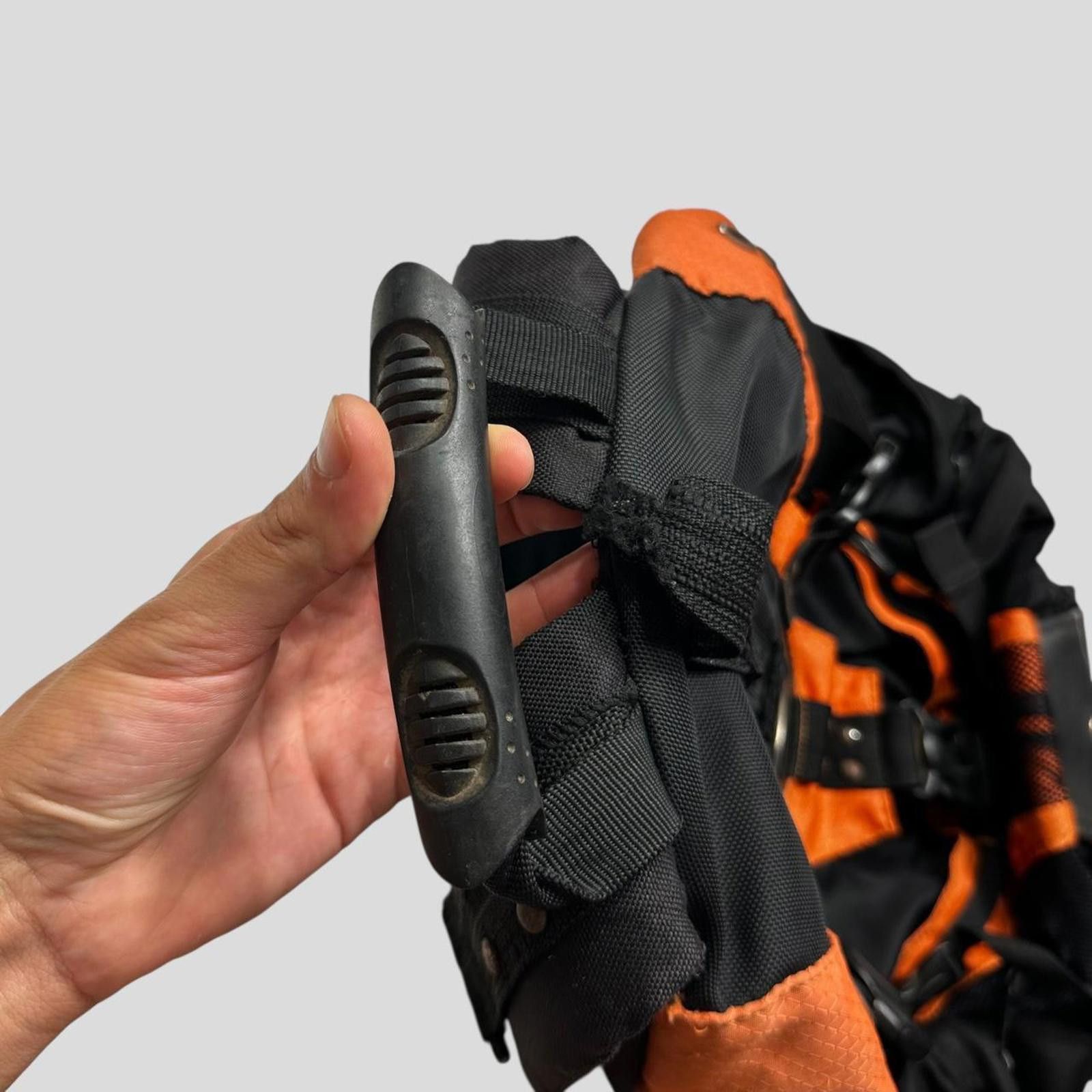 Oakley Oakley early 00’s Icon Backpack Size ONE SIZE - 4 Thumbnail