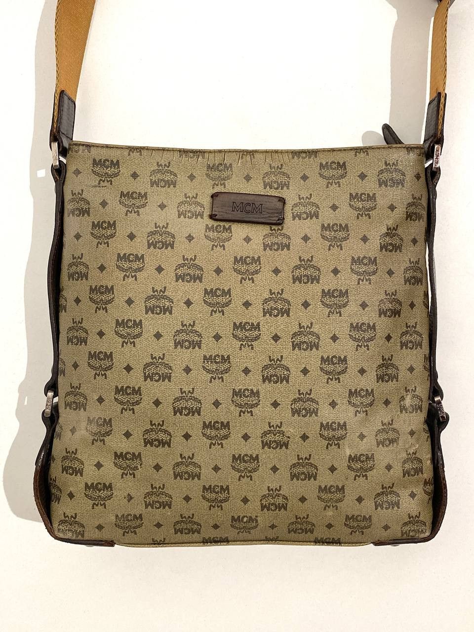 MCM MCM Logo Visetos Monogram Leather Cross Shoulder Bag Vintage Size ONE SIZE - 3 Thumbnail
