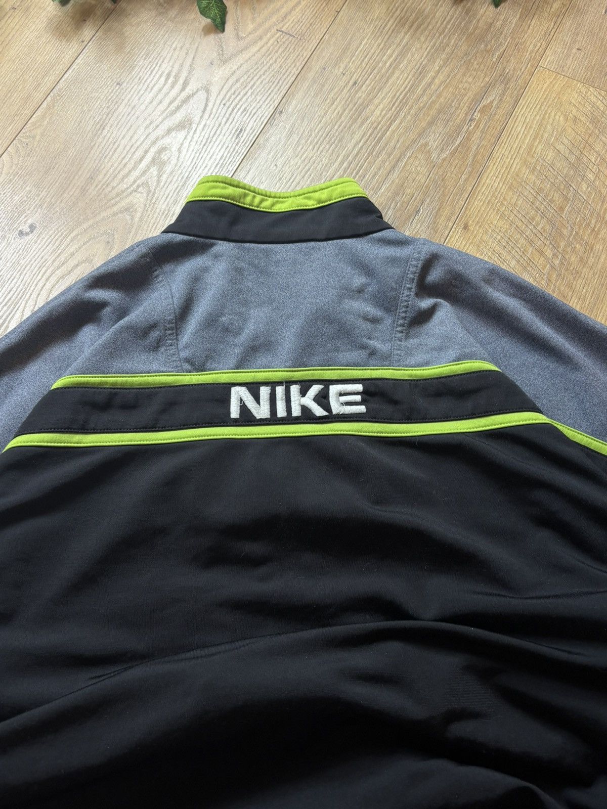 Nike 90s Nike Vintage Track Zip Jacket Double Logo Rare Y2K Size US L / EU 52-54 / 3 - 9 Thumbnail