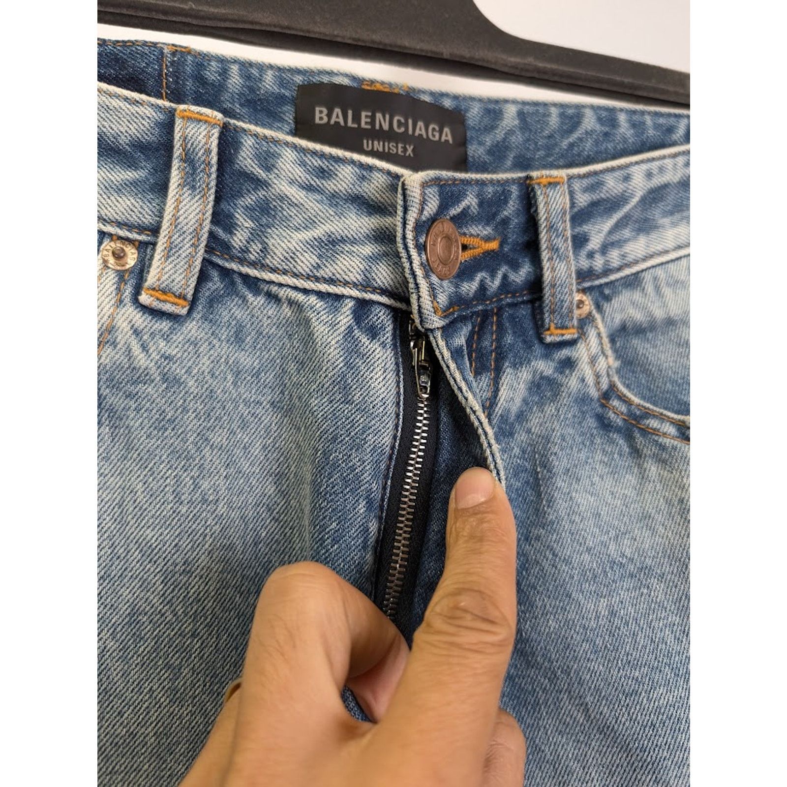 Balenciaga o1rshd1 Slim Shorts Organic Japanese Twill in Eco Blue Size US 32 / EU 48 - 4 Thumbnail