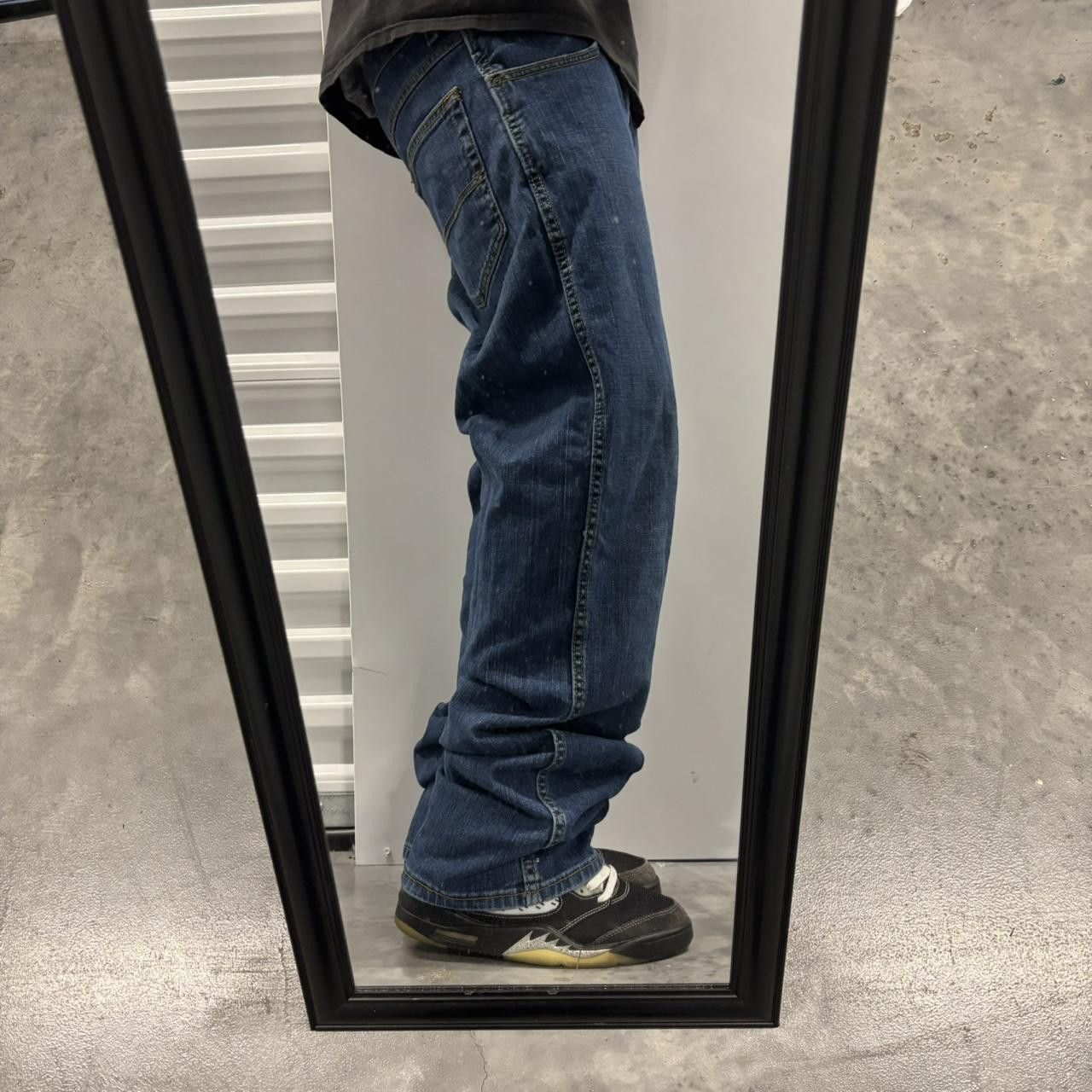 Japanese Brand × Vintage Crazy Vintage Y2K/2000s Grunge Dark Wash Essential Denim Jeans! Size US 32 / EU 48 - 2 Thumbnail