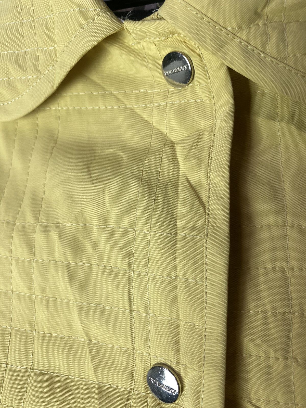 Burberry Rare Burberry quilted snap button nova check lining jacket Size S / US 4 / IT 40 - 3 Thumbnail
