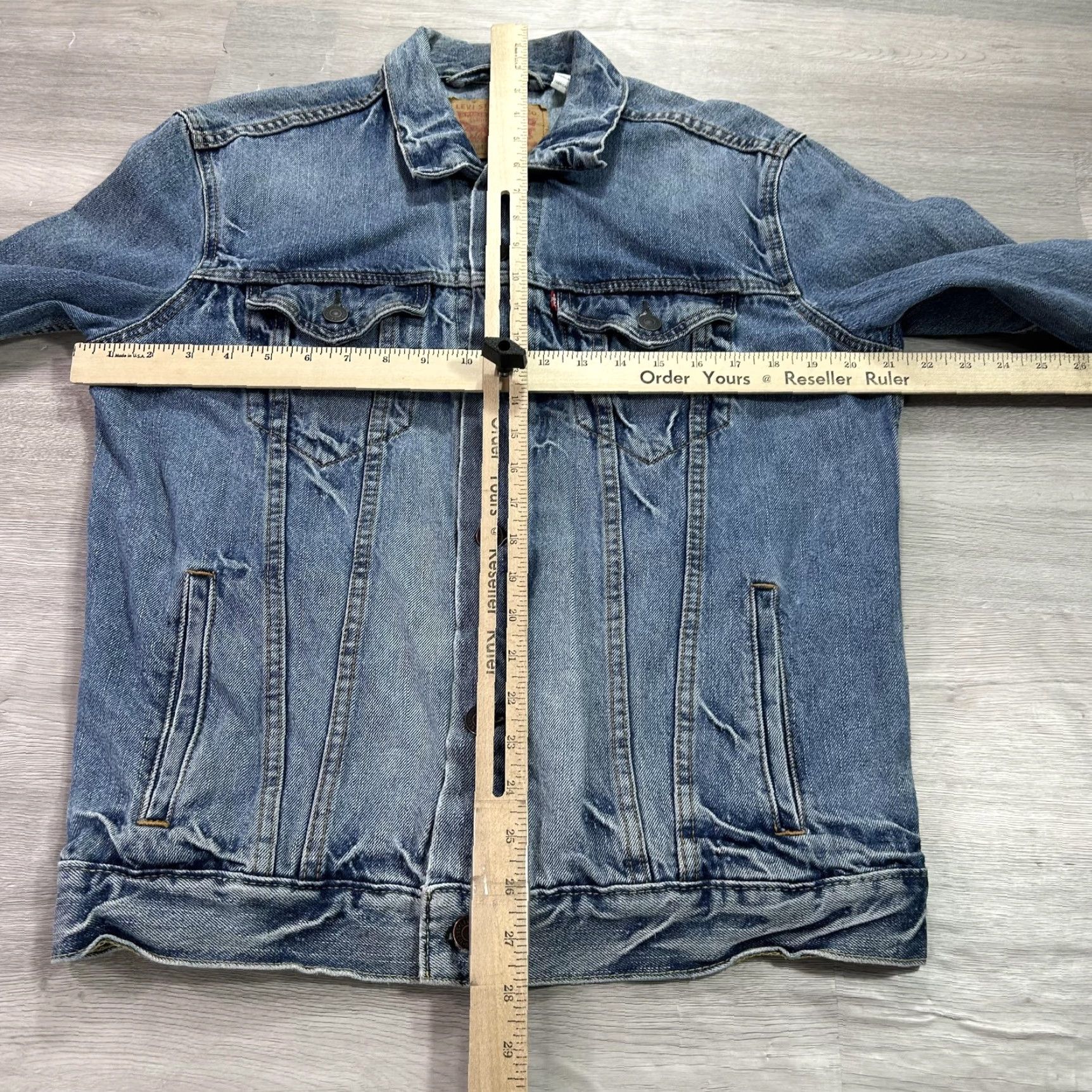 Levi's Levi's Jacket Mens Medium Blue Trucker Denim Type 3 Distressed Button 72334 Size US M / EU 48-50 / 2 - 5 Thumbnail