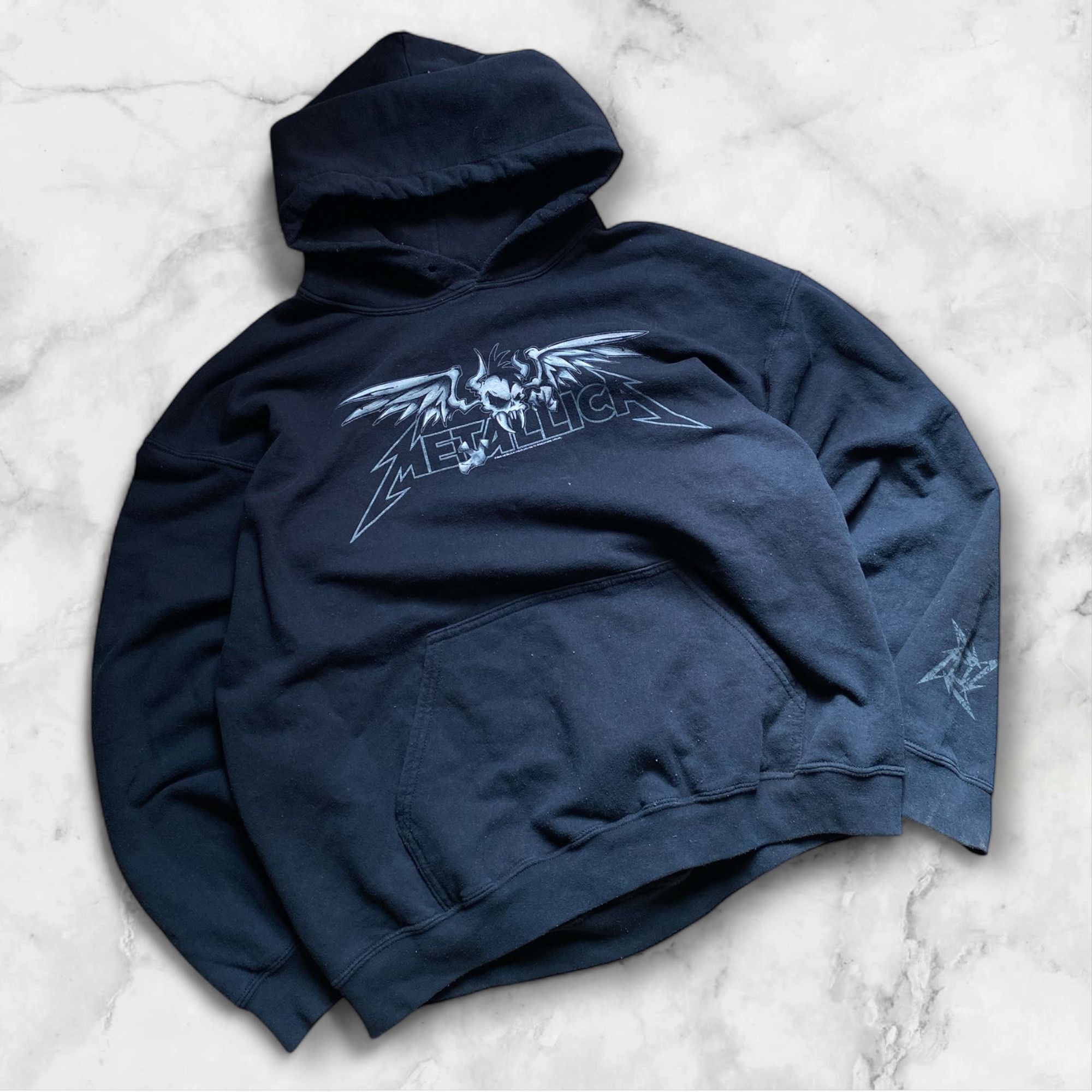 Metallica Metallica 2005 Vintage Hoodie Skull Wings Graphic Size L Size US L / EU 52-54 / 3 - 1 Thumbnail