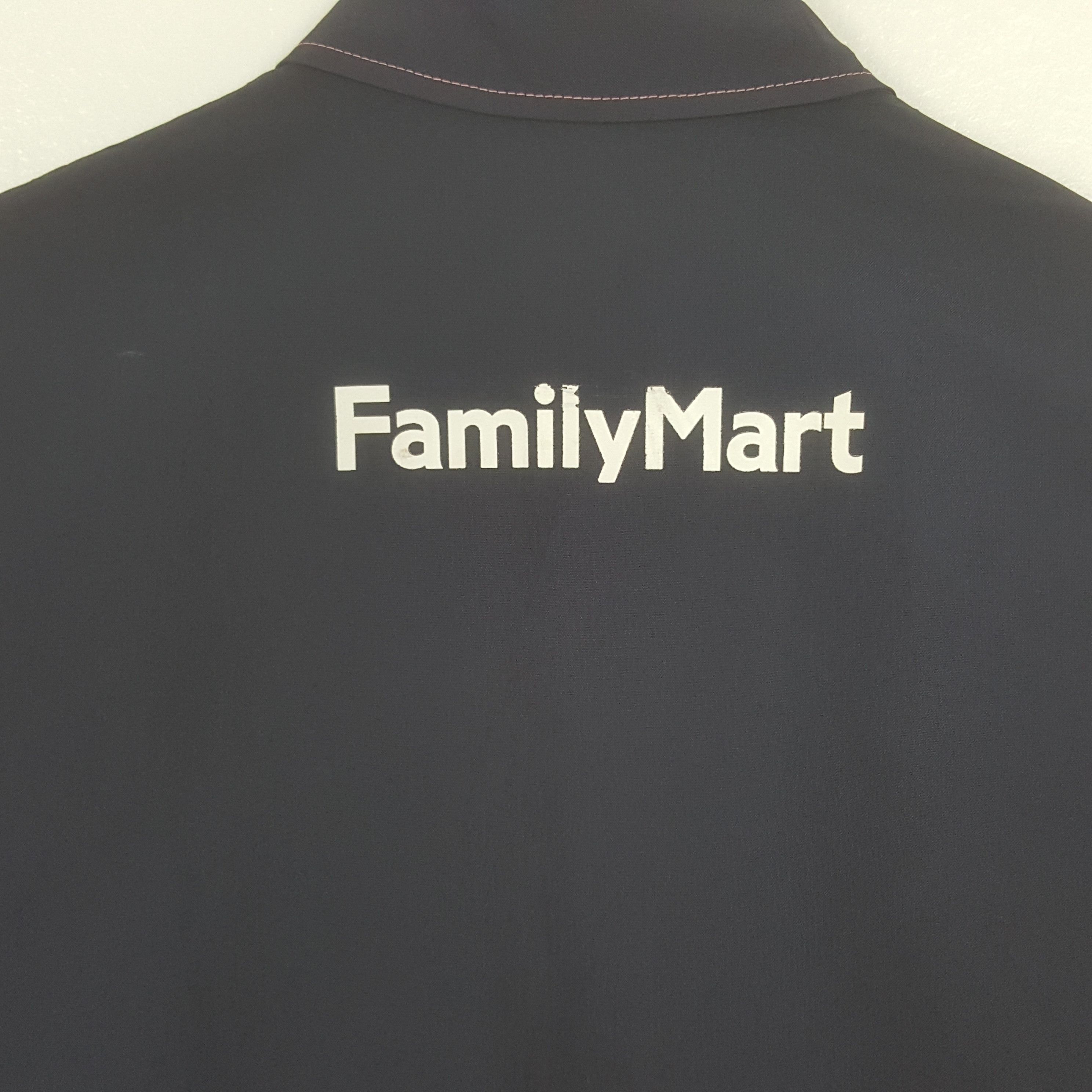 Japanese Brand Vintage Family Mart Worker Japan Jacket Size US S / EU 44-46 / 1 - 4 Thumbnail