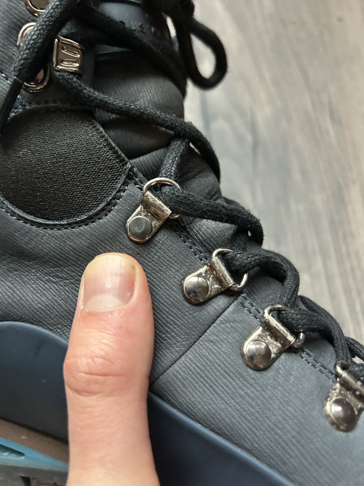 Louis Vuitton Louis Vuitton Terrain Hiking Boots Size US 10 / EU 43 - 12 Thumbnail