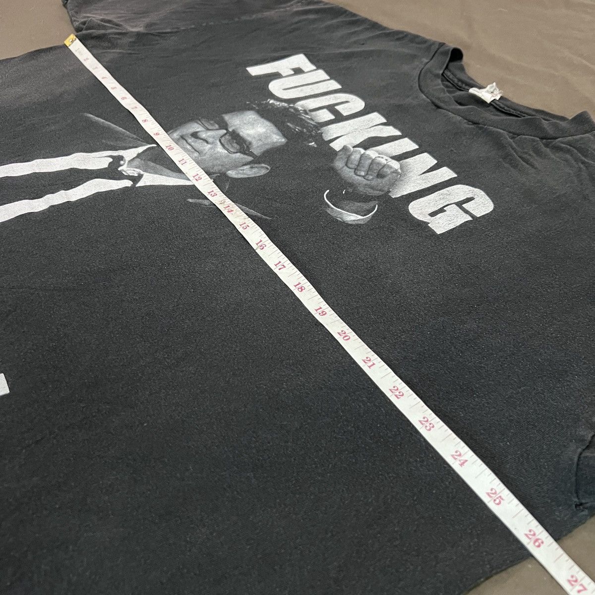 Vintage Vintage Y2K FUCKING BRILLIANT Charlie Sheen Tee Faded 2XL Size US XXL / EU 58 / 5 - 8 Thumbnail