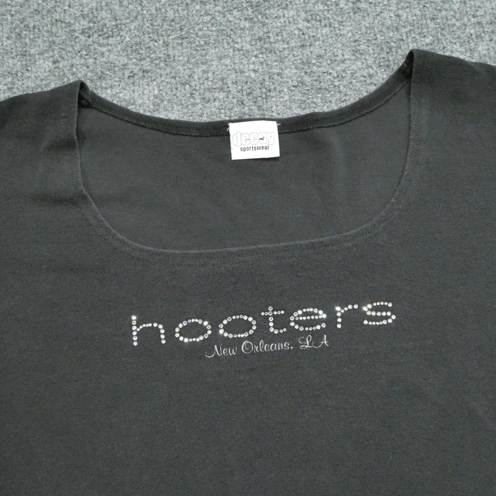 Vintage VINTAGE Hooters T Shirt Womens Medium Black Sequin New Orleans McBling Y2K Size M / US 6-8 / IT 42-44 - 2 Thumbnail