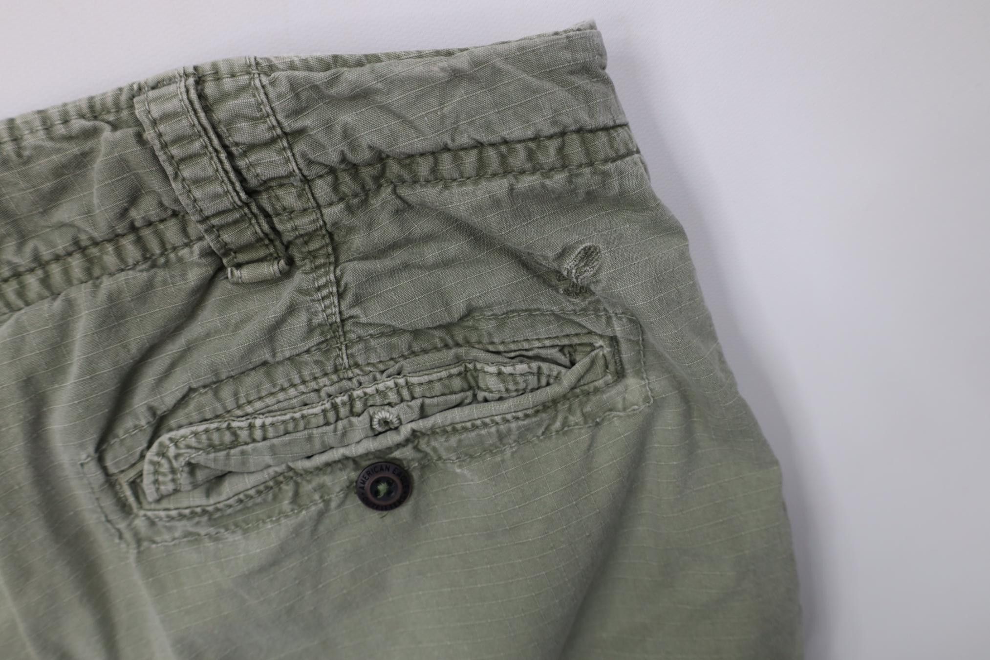 American Eagle Outfitters Vintage Y2K American Eagle Outfitters Ripstop Cargo Shorts Size US 38 / EU 54 - 13 Thumbnail