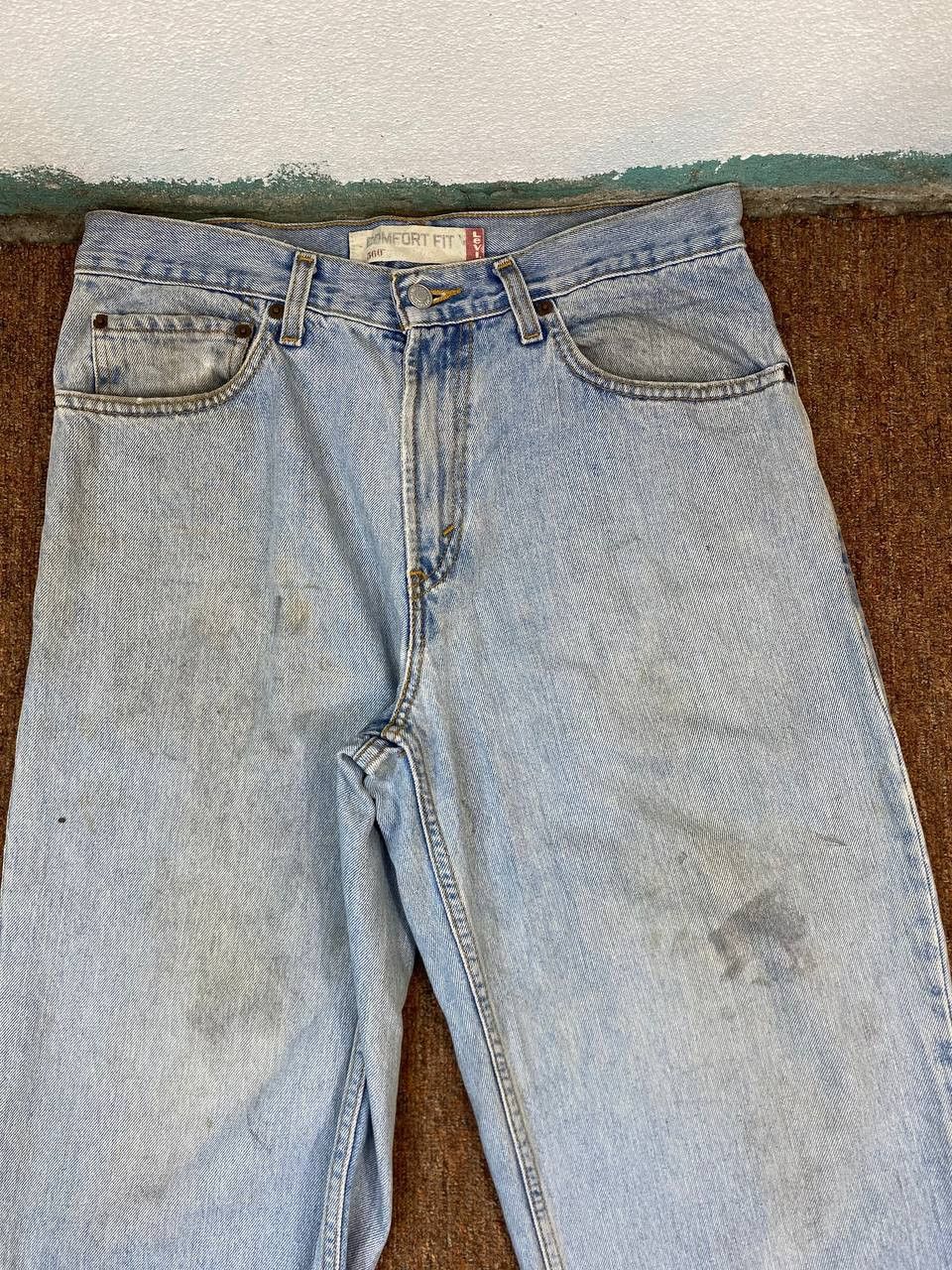Levi's vintage levis 560 comfort fit lightwash denim Size US 34 / EU 50 - 8 Thumbnail