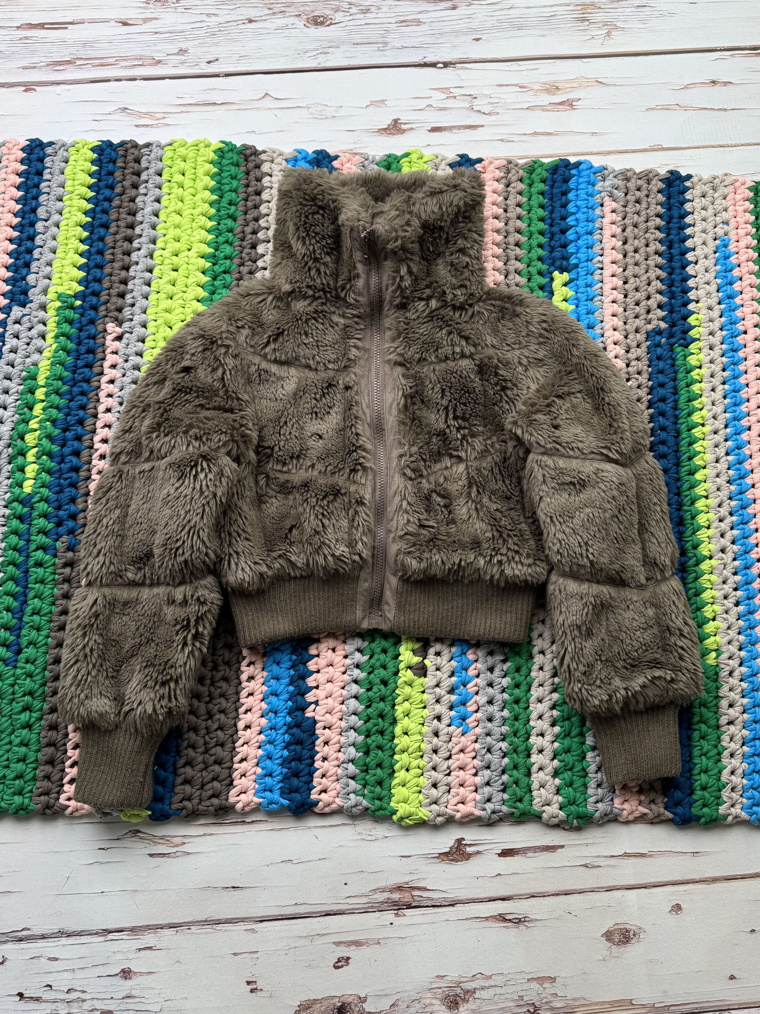 Vintage Faux Fur Cropped Jacket (D10)(V282)(D15)