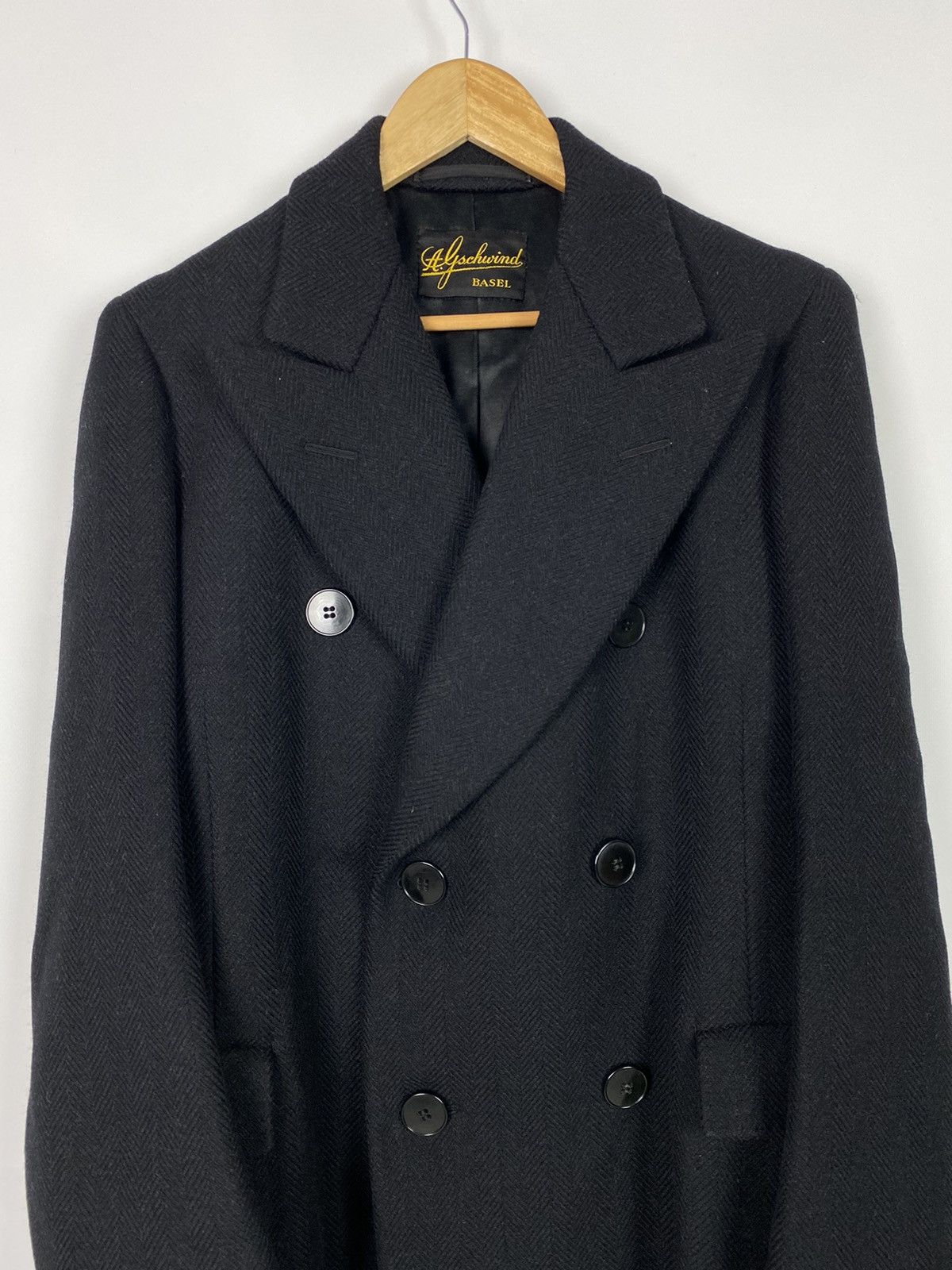 Vintage 1930’s Vintage Black Herringbone Wool Double Breasted Coat Size US M / EU 48-50 / 2 - 7 Thumbnail