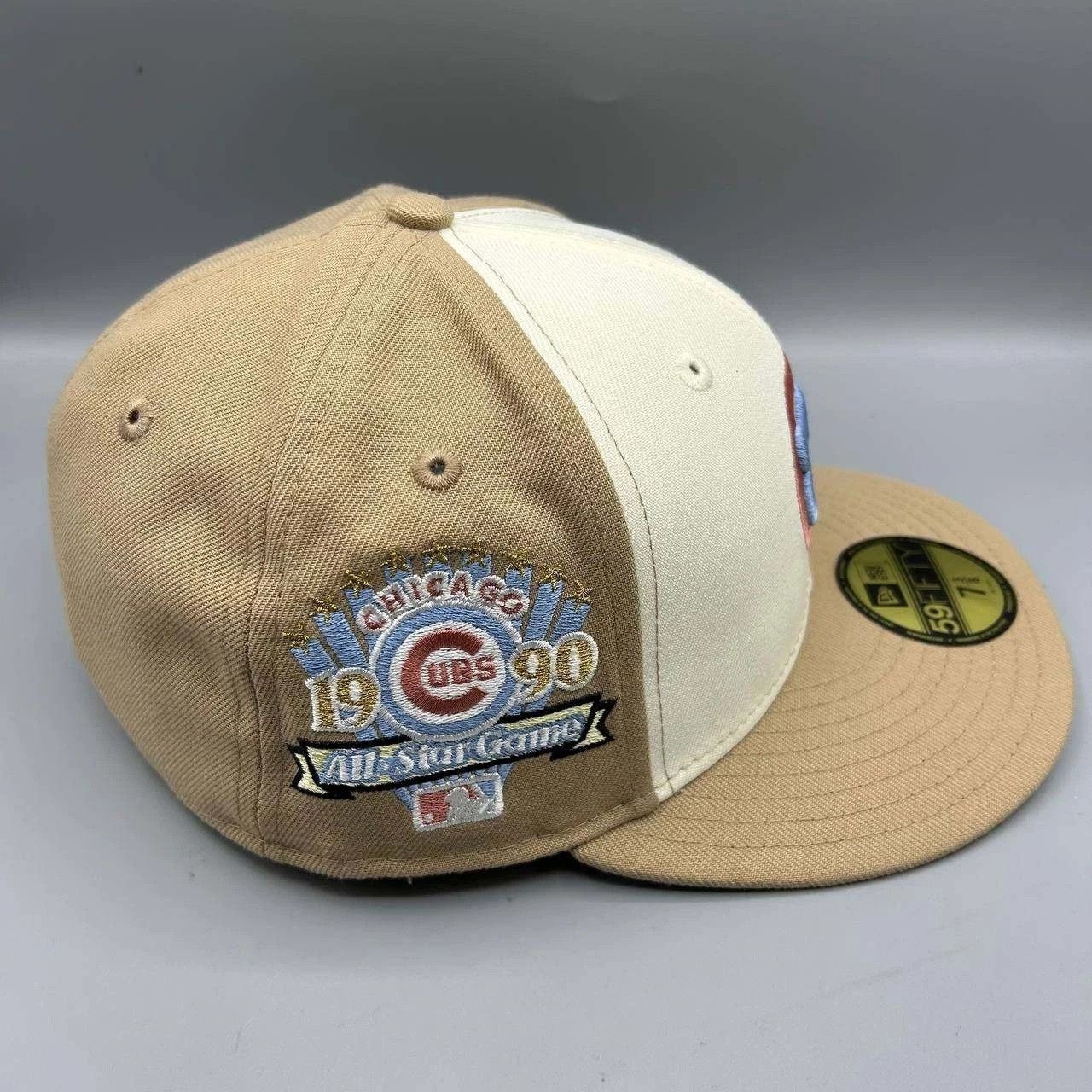 New Era Chicago Cubs Hat Men 7 3/8 Beige White MLB Fitted Cap Size ONE SIZE - 7 Thumbnail